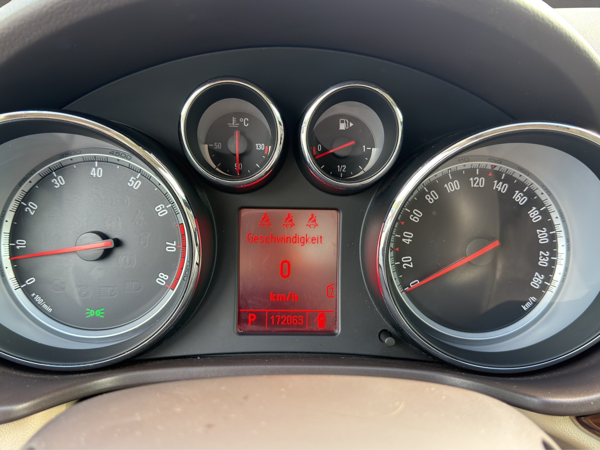 OPEL Insignia ST 2.8 Turbo Sport 4WD Aut.-image-18
