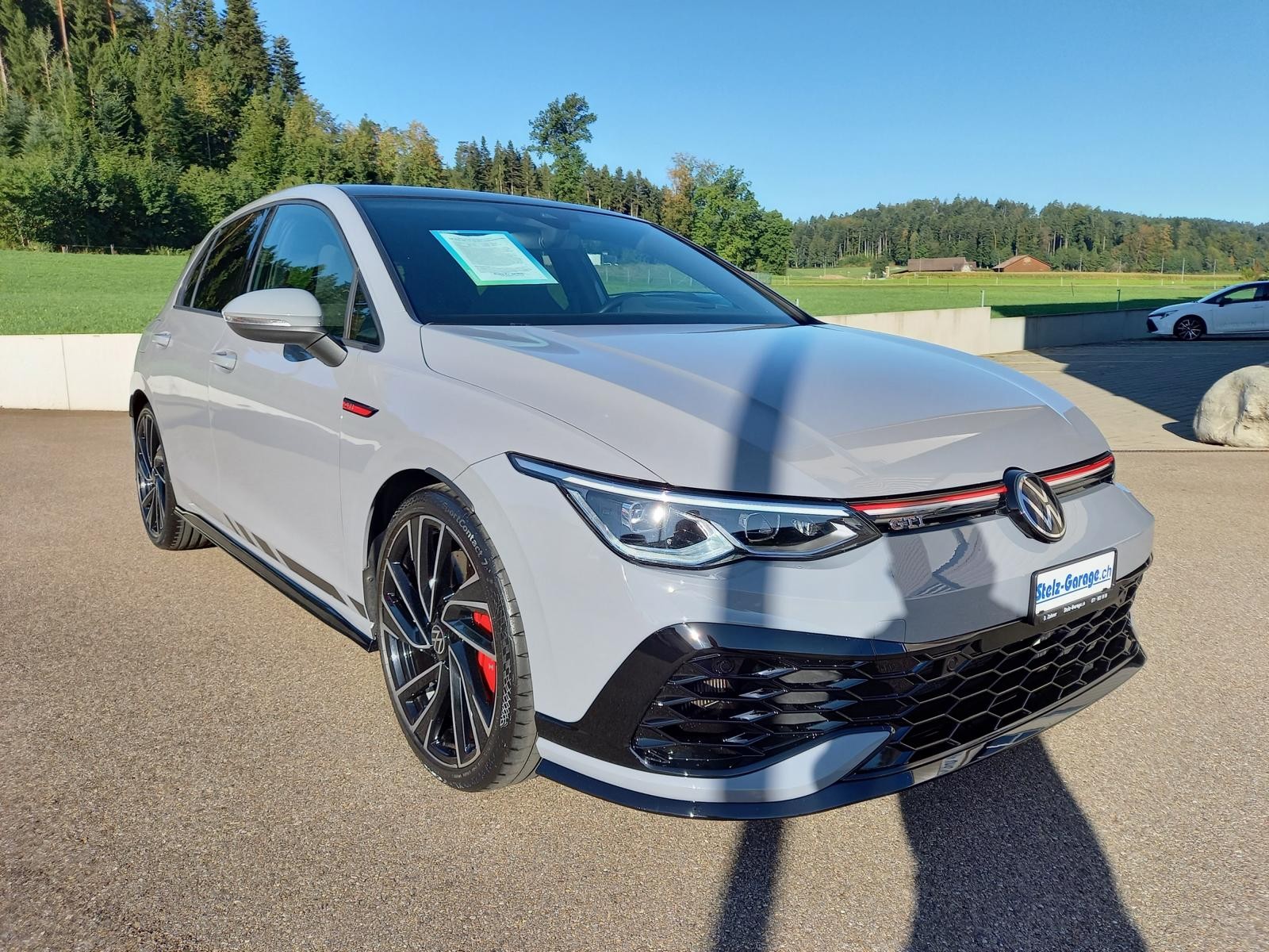 VW Golf 2.0 TSI GTI Clubsport DSG-image-3