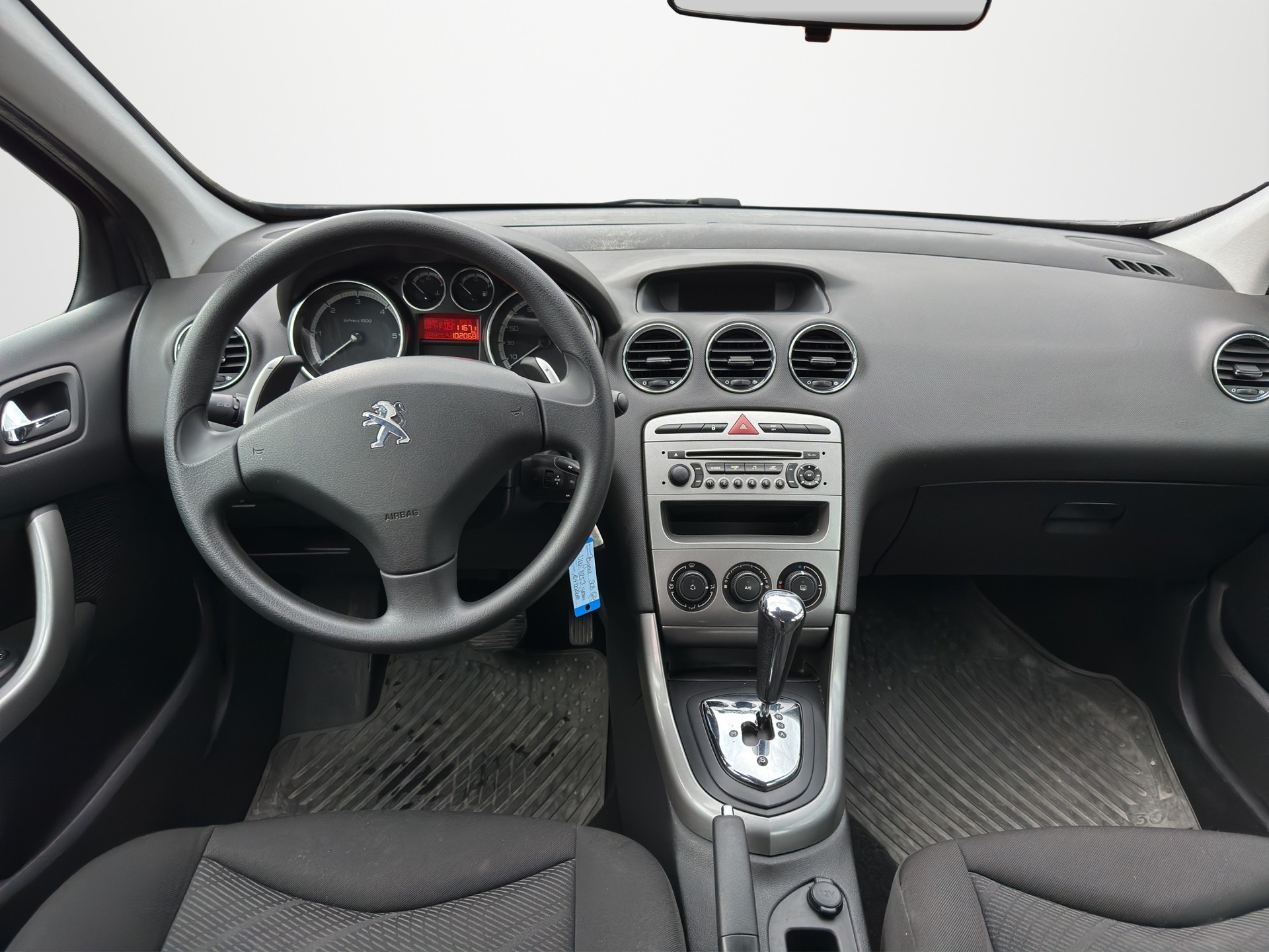 PEUGEOT 308 SW 1.6 HDI Business-image-11