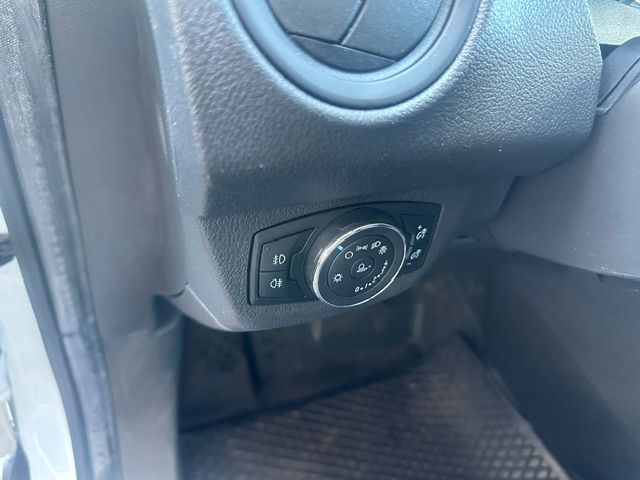 FORD Transit Courier Van 1.0 EcoBoost Ambiente-image-12