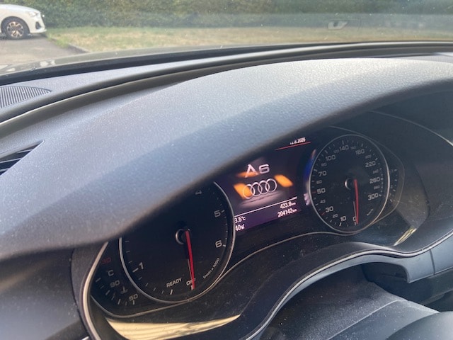 AUDI A6 Avant 3.0 V6 TDI 272 quattro S-Tr.-image-5