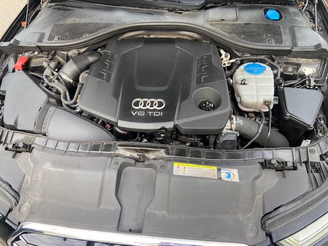 AUDI A6 Avant 3.0 V6 TDI 272 quattro S-Tr.-image-9