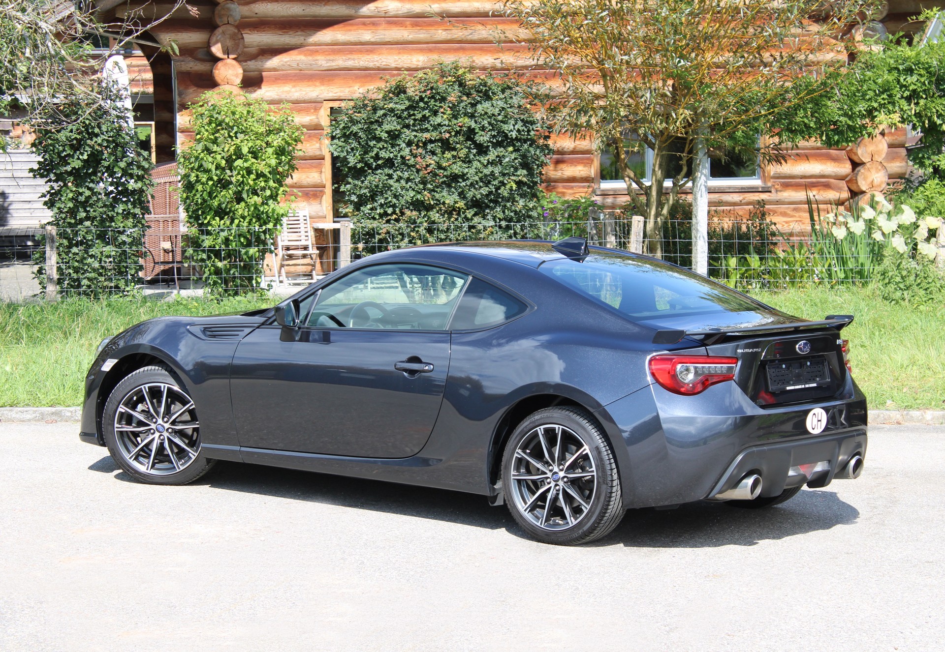 SUBARU BRZ 2.0R-image-1