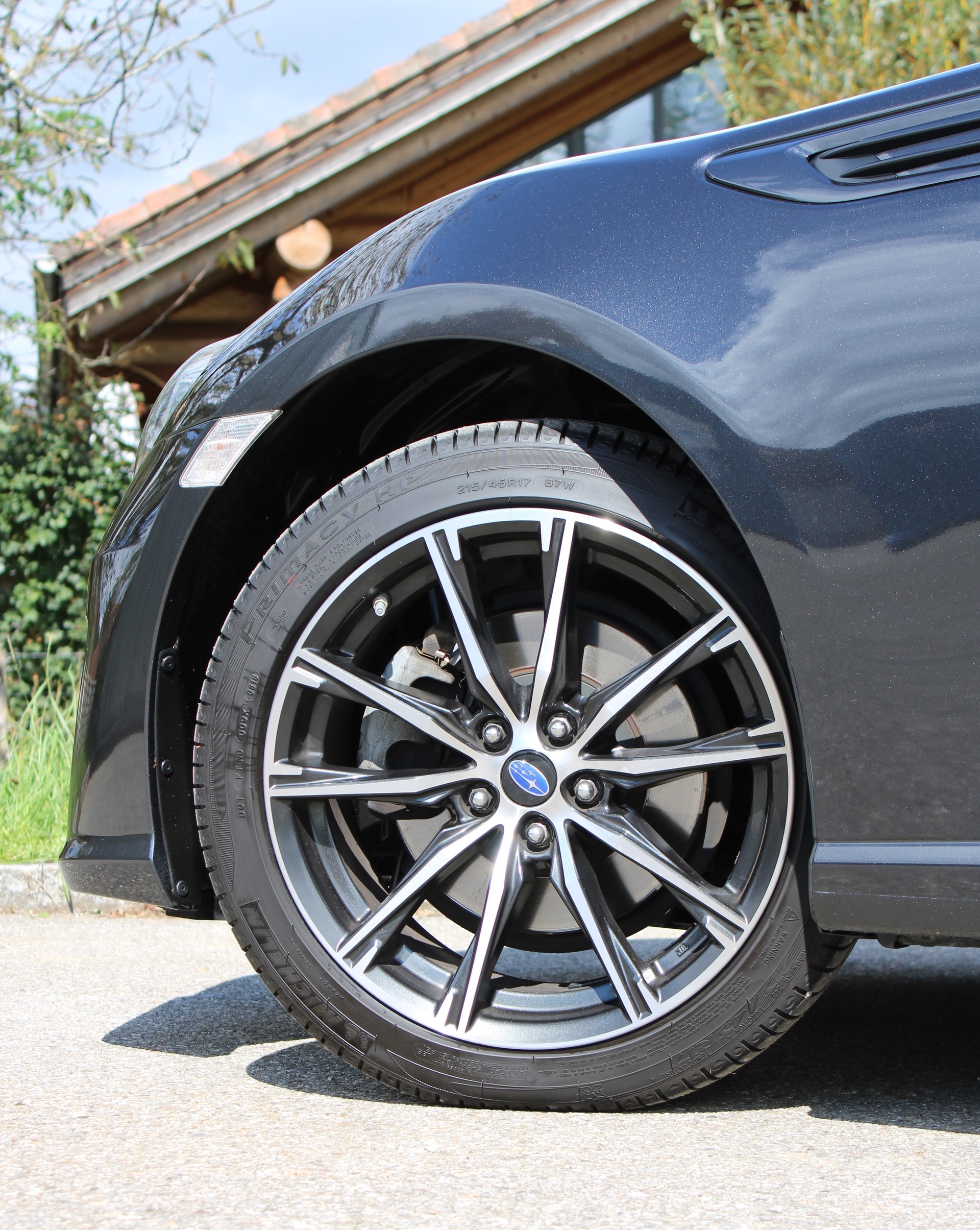 SUBARU BRZ 2.0R-image-9