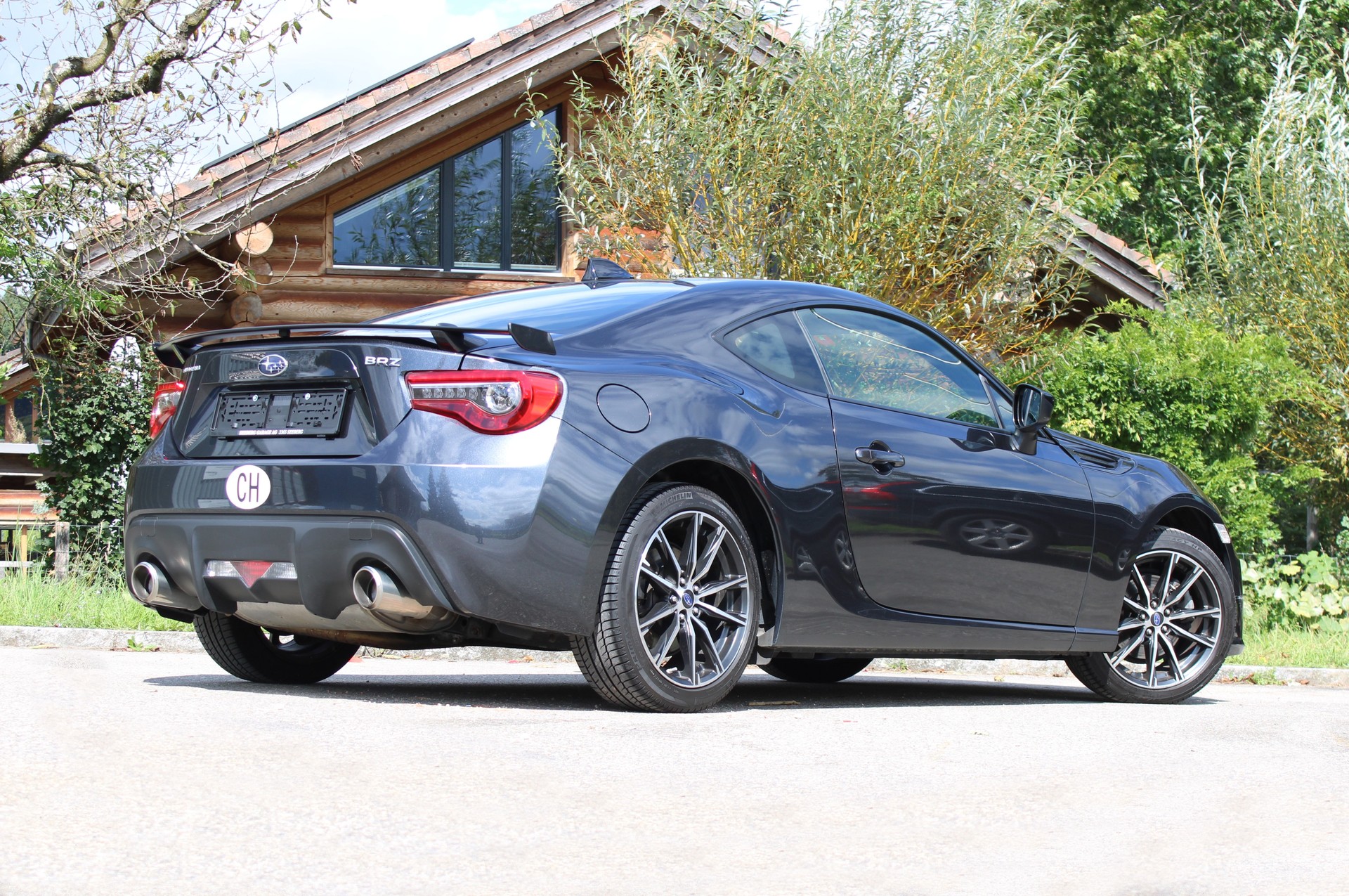 SUBARU BRZ 2.0R-image-6