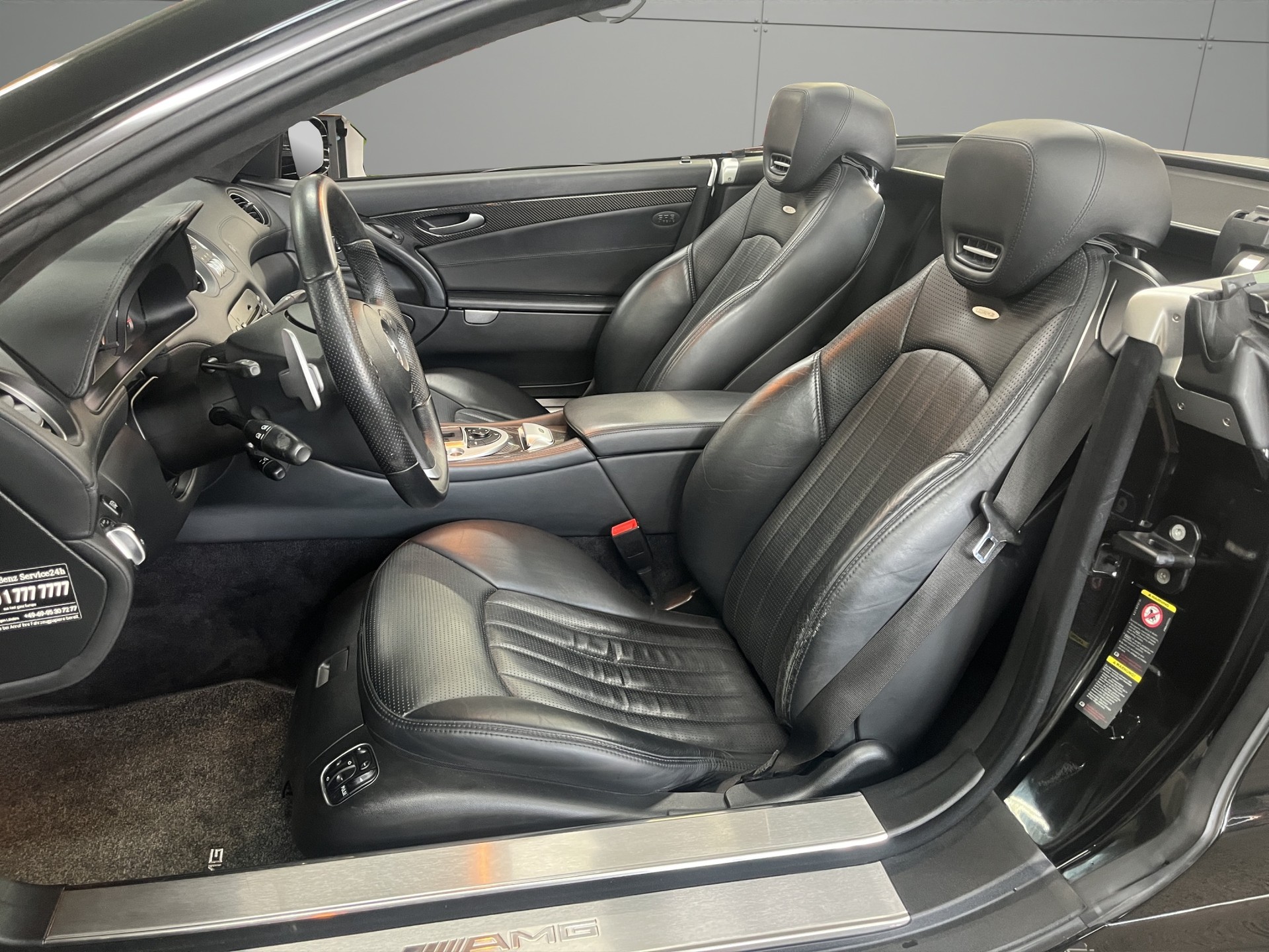 MERCEDES-BENZ SL 63 AMG Speedshift MCT-image-8