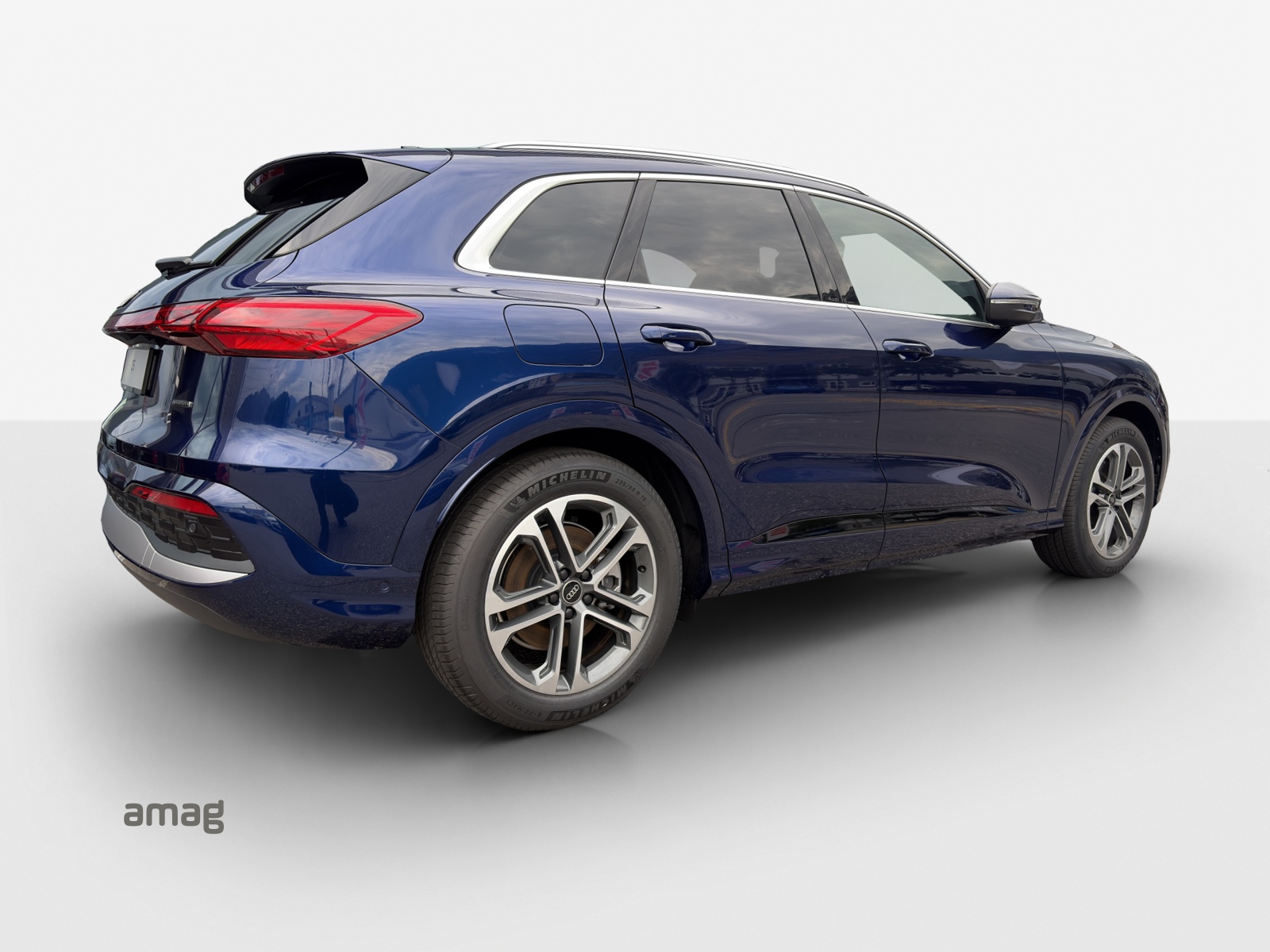 AUDI Q5 TDI quattro 150 kW S-tronic-image-4