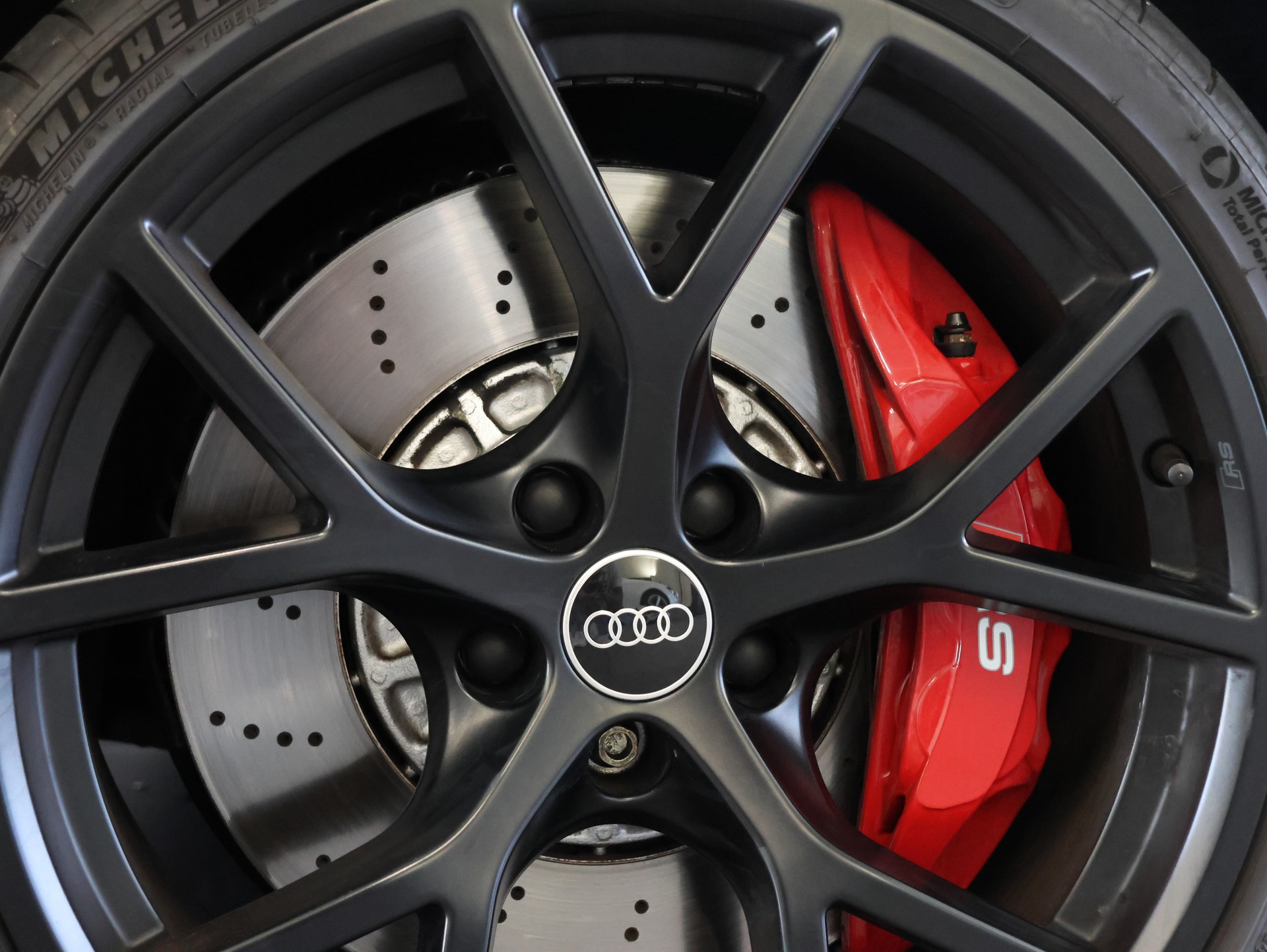 AUDI RS3 Sportback 2.5 TSI quattro S-tronic *WERKSGARANTIE 08.2027*-image-9