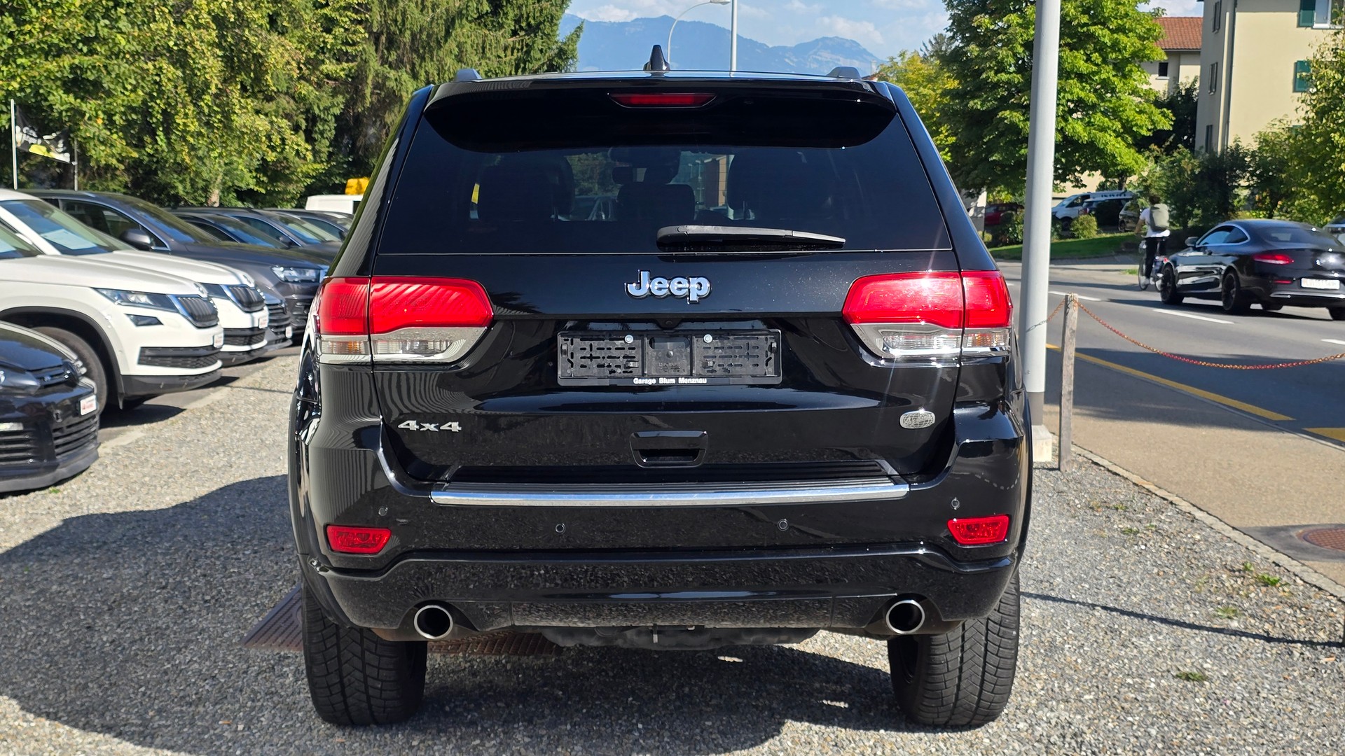 JEEP Grand Cherokee 3.0 CRD Overland Automatic-image-5
