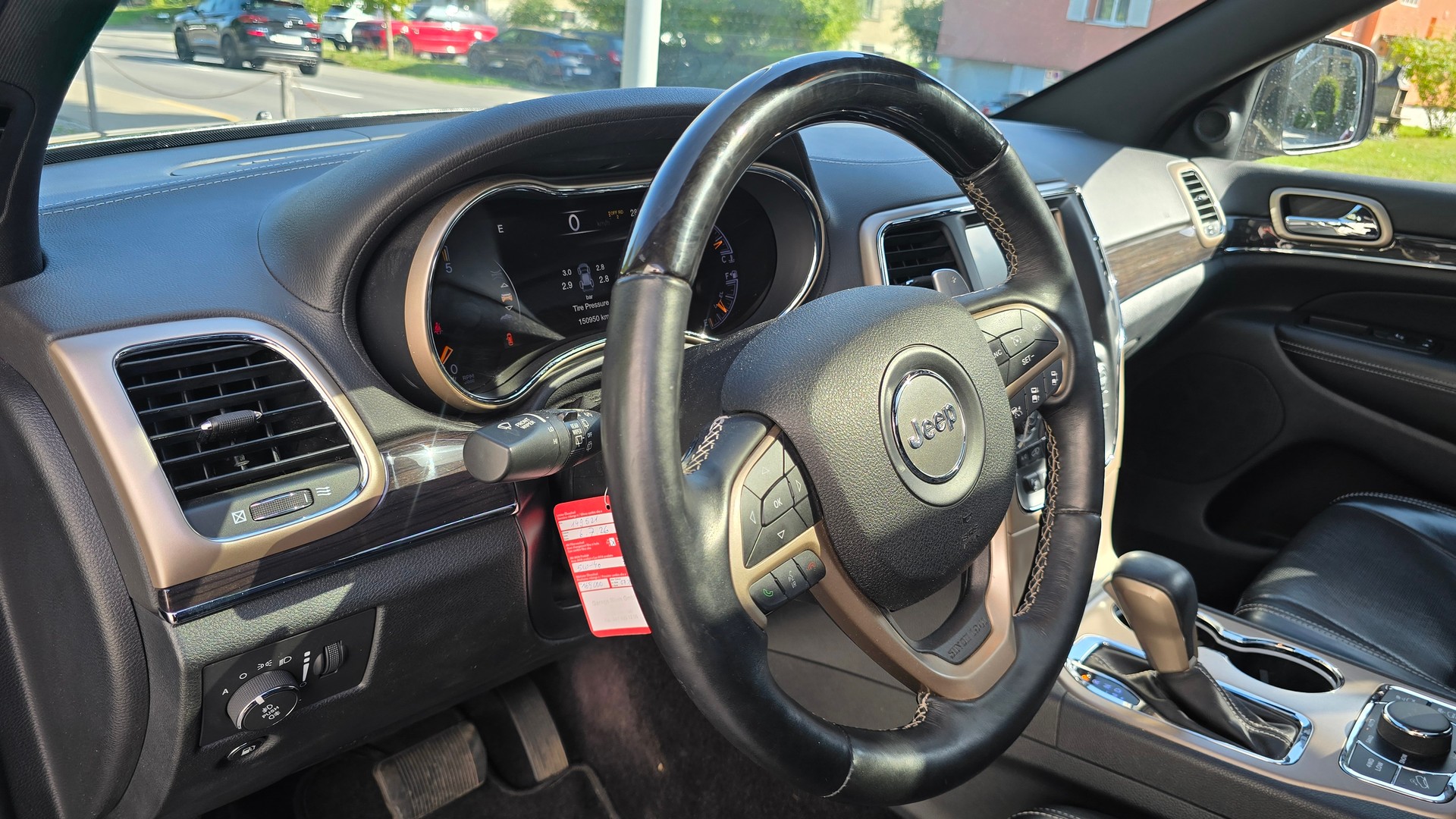 JEEP Grand Cherokee 3.0 CRD Overland Automatic-image-14