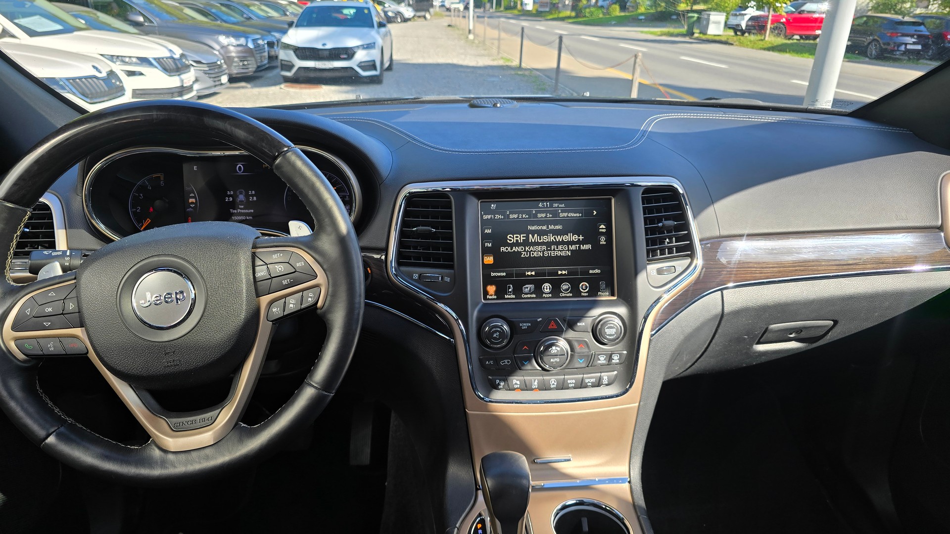 JEEP Grand Cherokee 3.0 CRD Overland Automatic-image-11