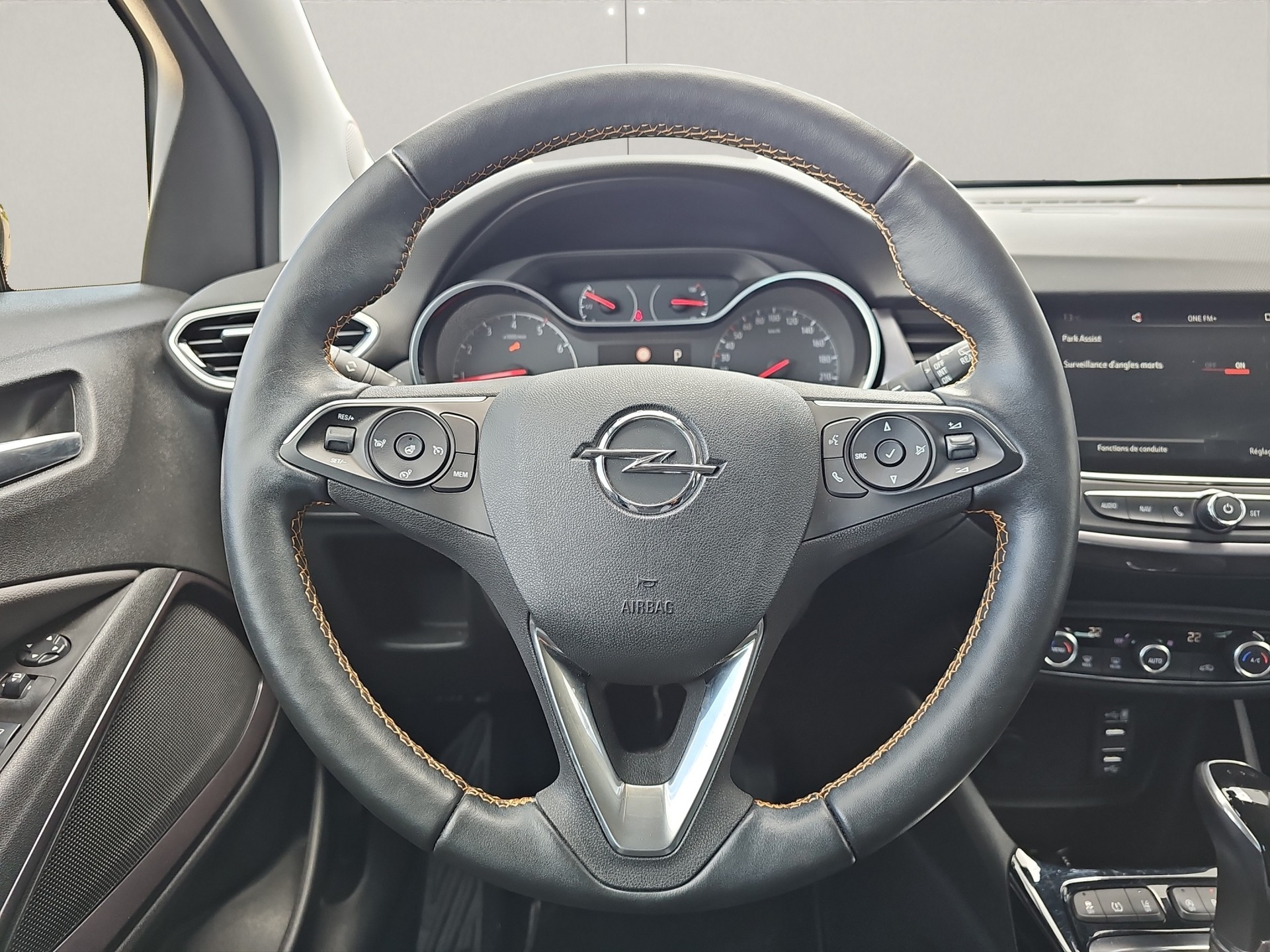 OPEL Crossland X 1.2 T 130 Ultimate S/S-image-7
