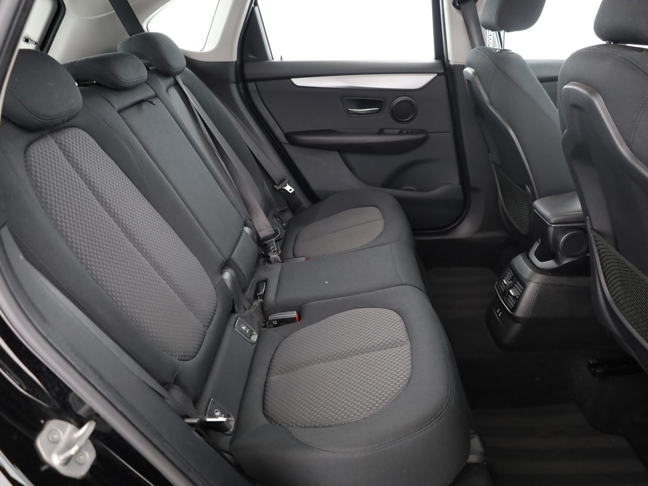 BMW 218i Active Tourer DKG-image-9