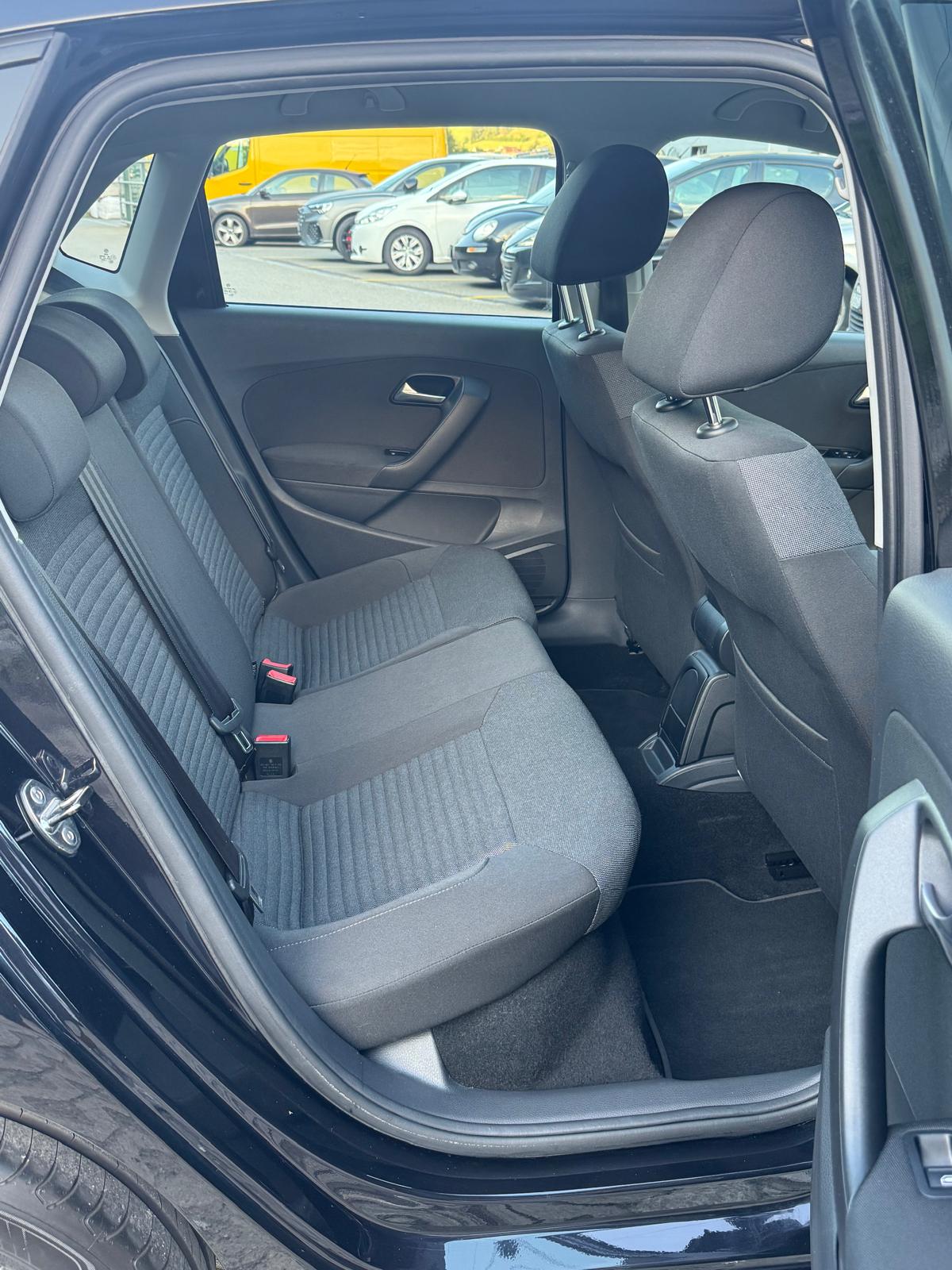 VW Polo 1.2 TSI Comfortline-image-9