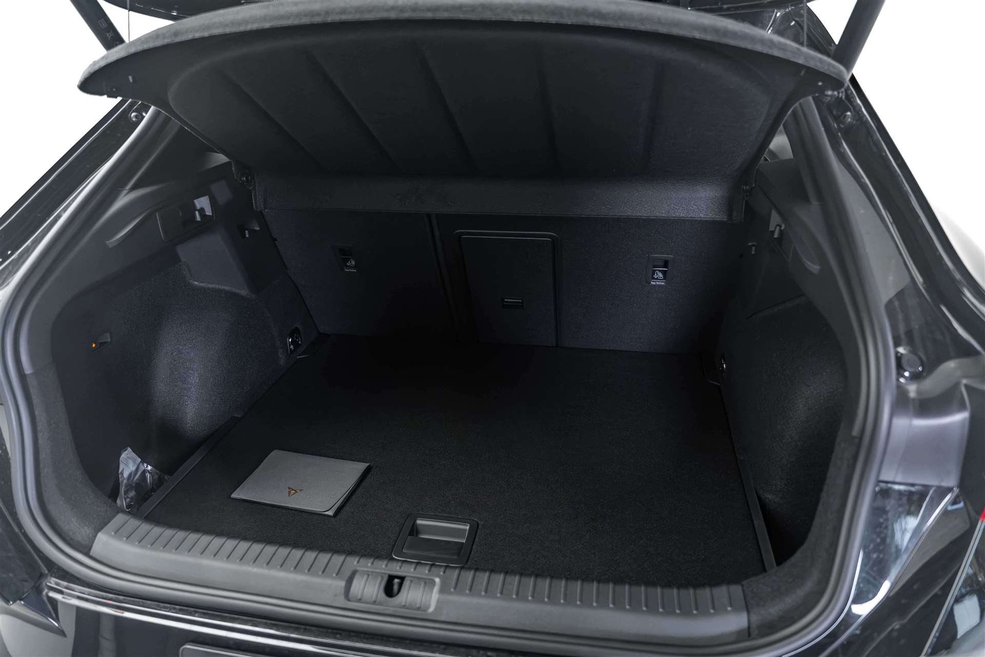 CUPRA CUPRA Formentor 2.0TSI Extreme 333PS 4Drive DSG-Automat-image-5