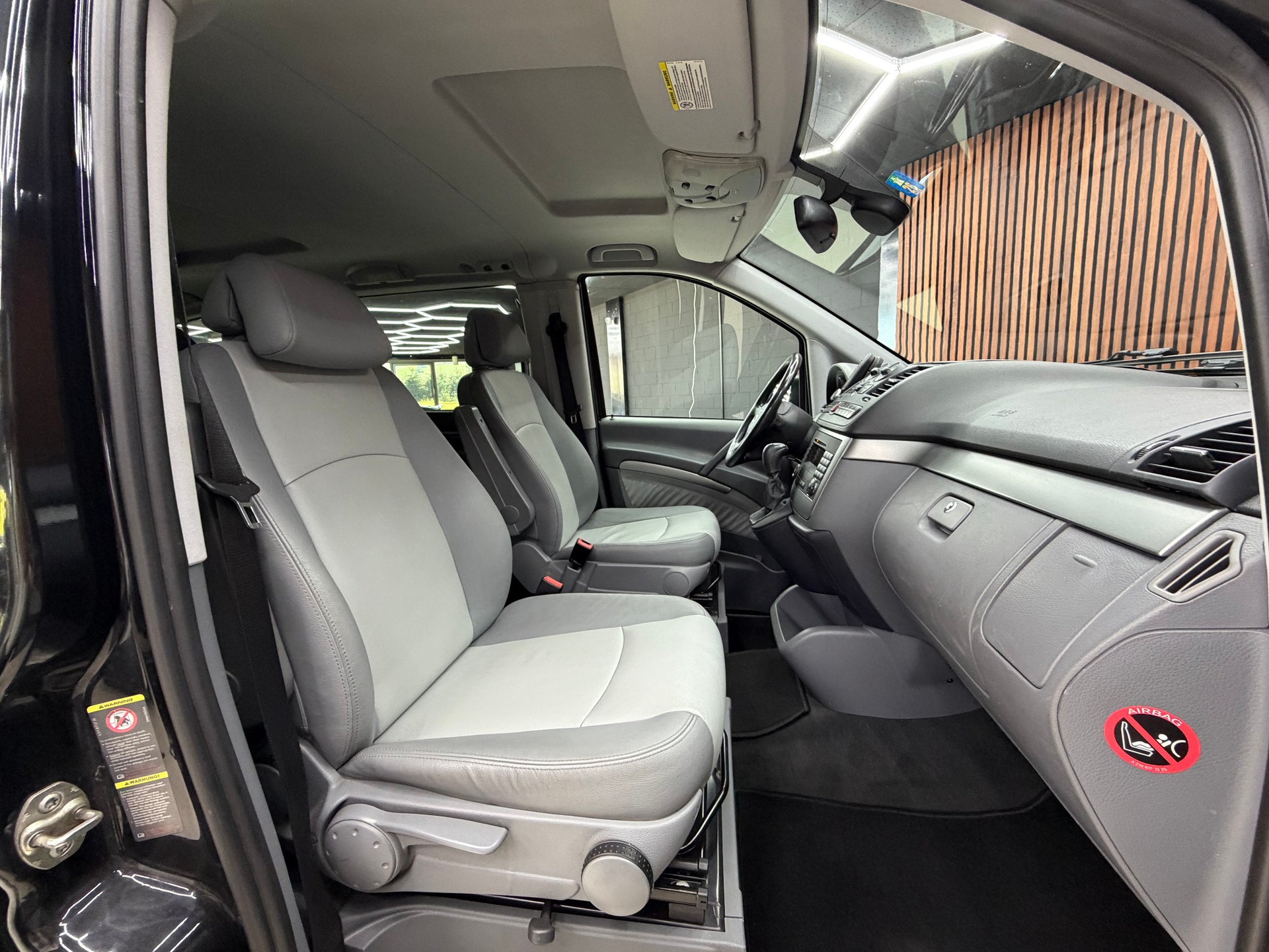MERCEDES-BENZ Viano 4 Matic Frisch ab Service & MFK-image-11
