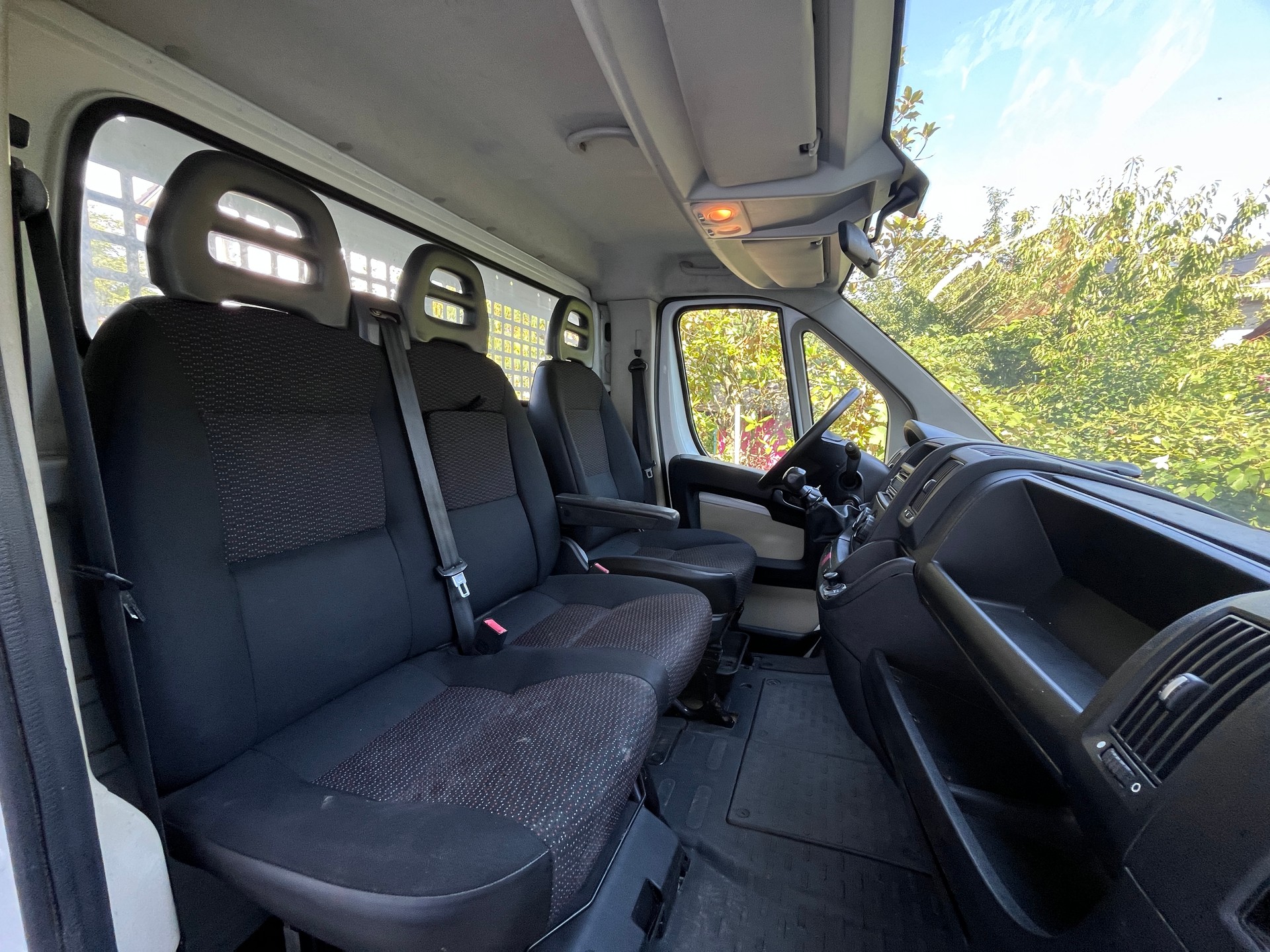 CITROEN Jumper 35 2.2 HDi 130 Attraction L2-image-8