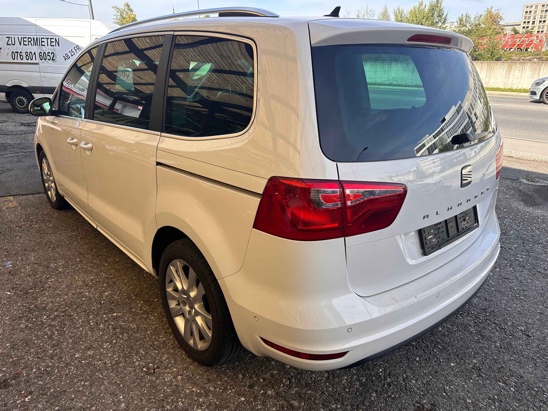 SEAT Alhambra 2.0 TDI Style DSG-image-4