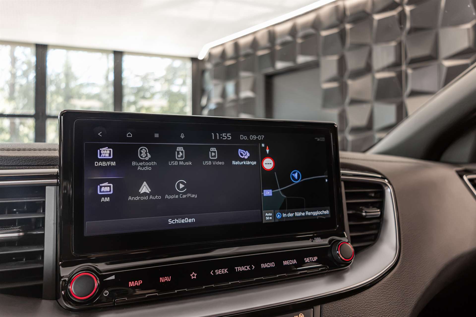 KIA ProCeed 1.6 T-GDi GT DCT-image-14