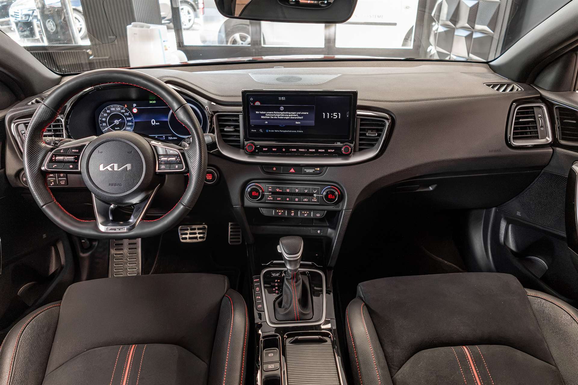 KIA ProCeed 1.6 T-GDi GT DCT-image-5