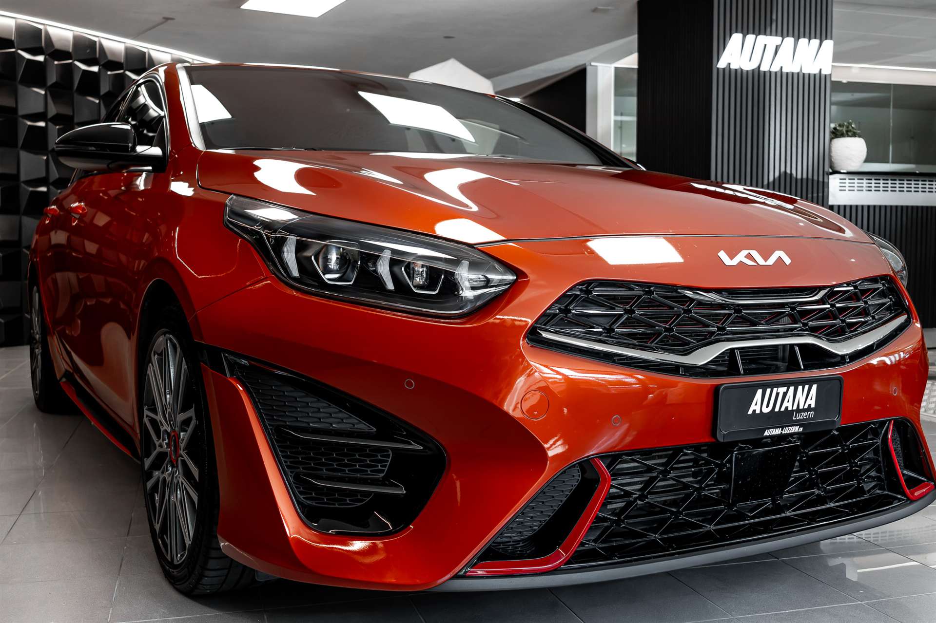 KIA ProCeed 1.6 T-GDi GT DCT-image-26