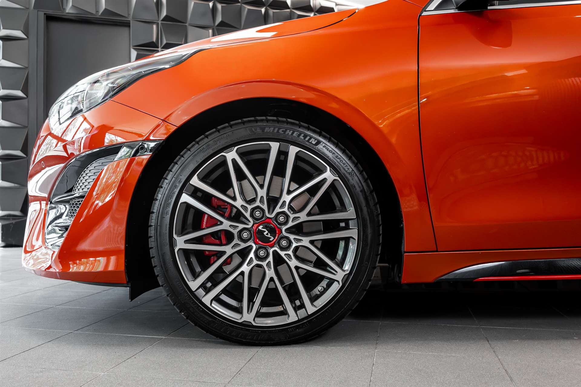 KIA ProCeed 1.6 T-GDi GT DCT-image-27