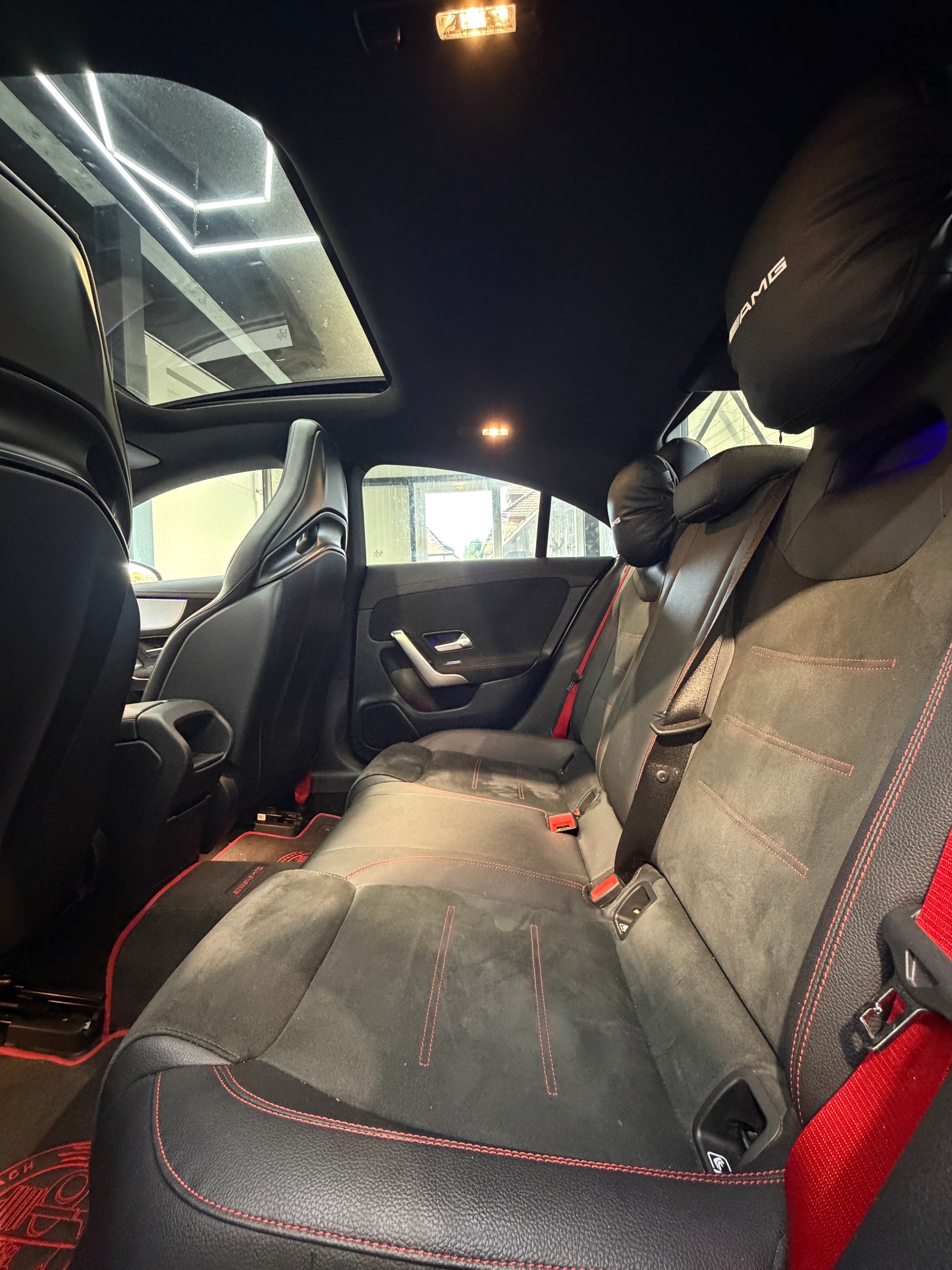 MERCEDES-BENZ CLA 45 S AMG 4Matic+ 8G-DCT-image-12