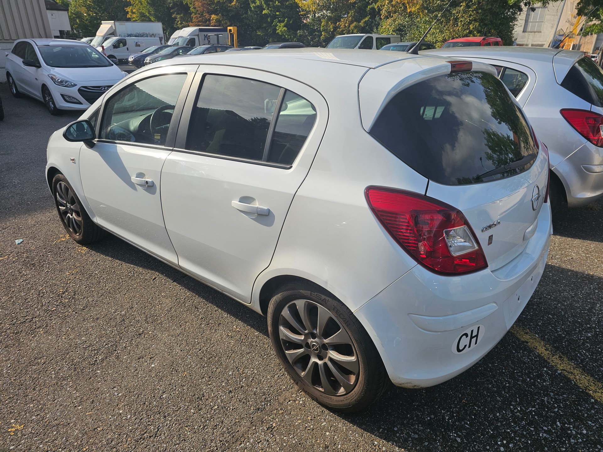 OPEL Corsa 1.4 TP Enjoy-image-4