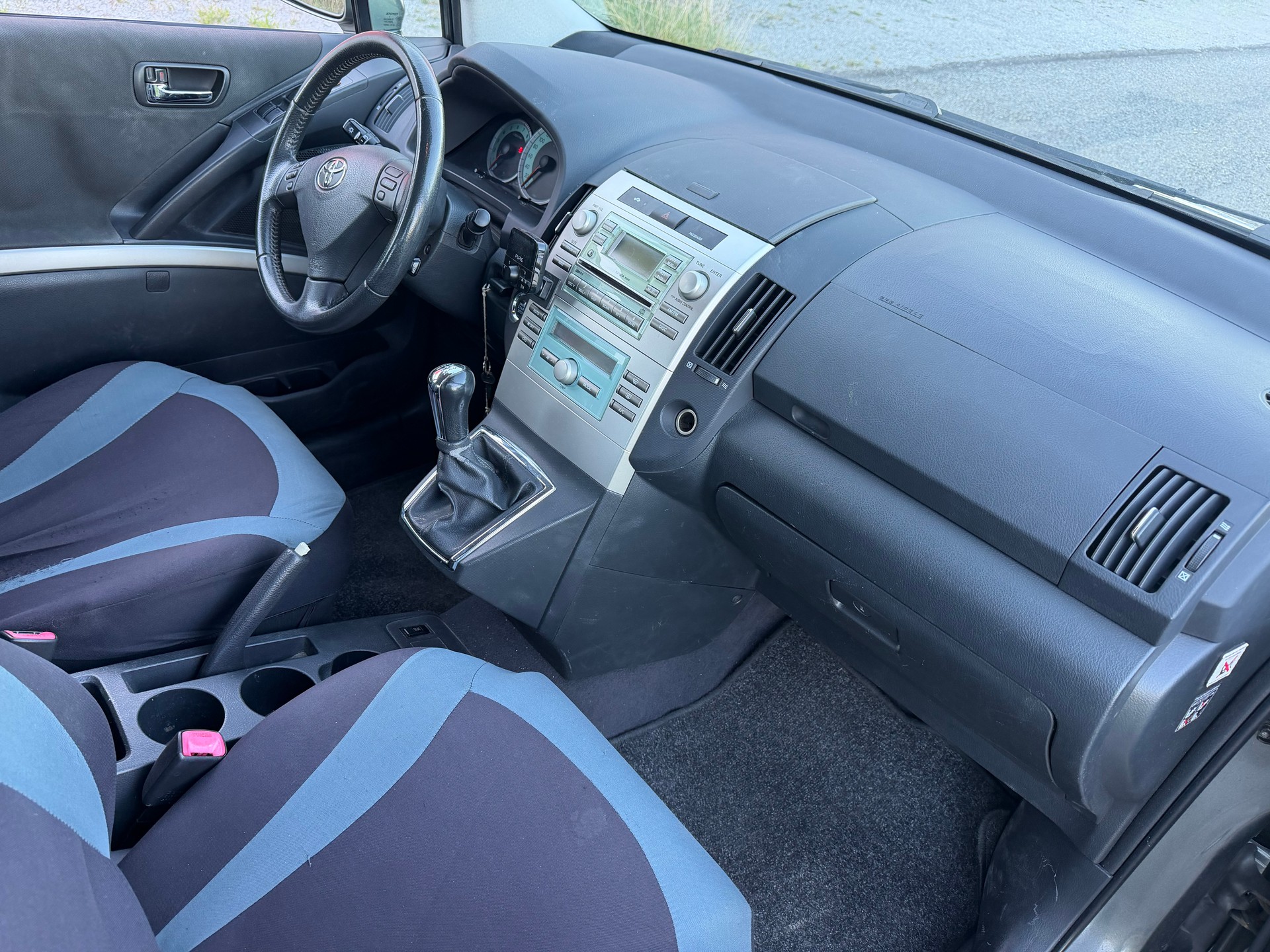 TOYOTA Corolla Verso 1.8 Linea Sol Dynamic-image-6