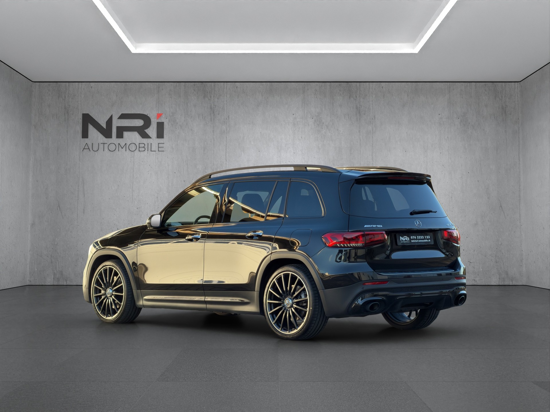 MERCEDES-BENZ GLB 35 AMG 4matic-image-6