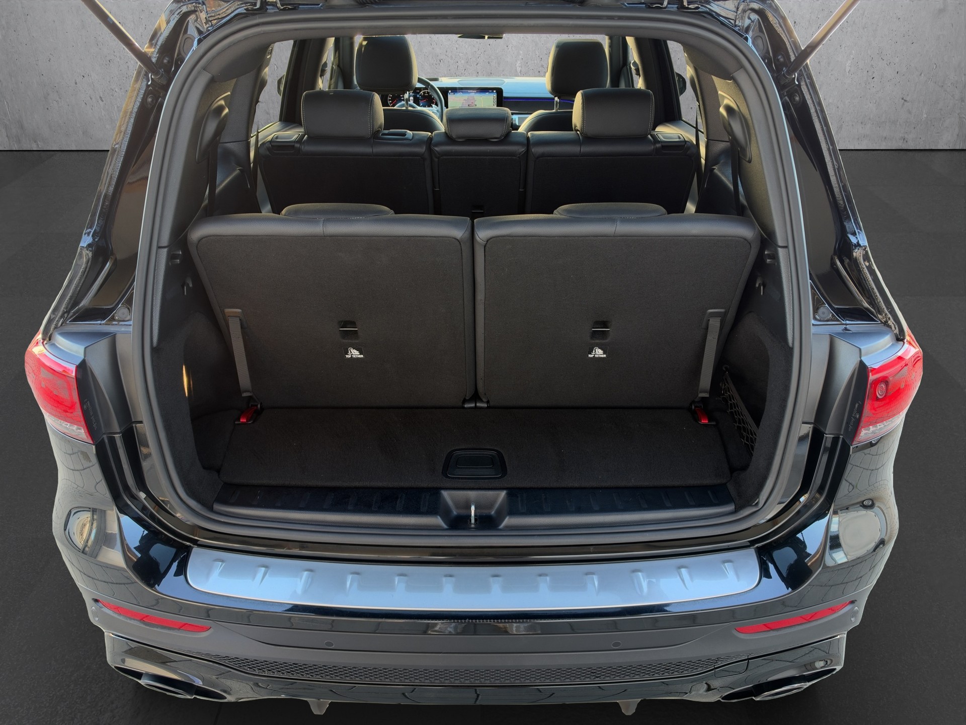 MERCEDES-BENZ GLB 35 AMG 4matic-image-17