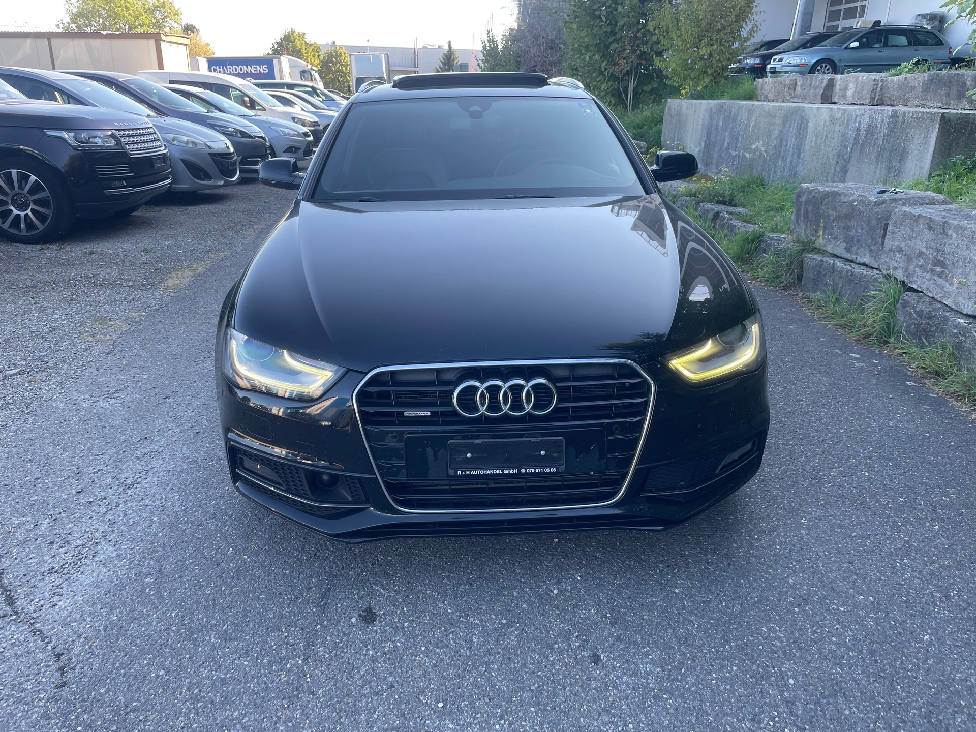 AUDI A4 Avant 3.0 TDI quattro S-tronic-image-1
