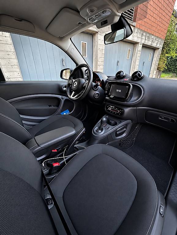 SMART fortwo citypassion twinmatic-image-4