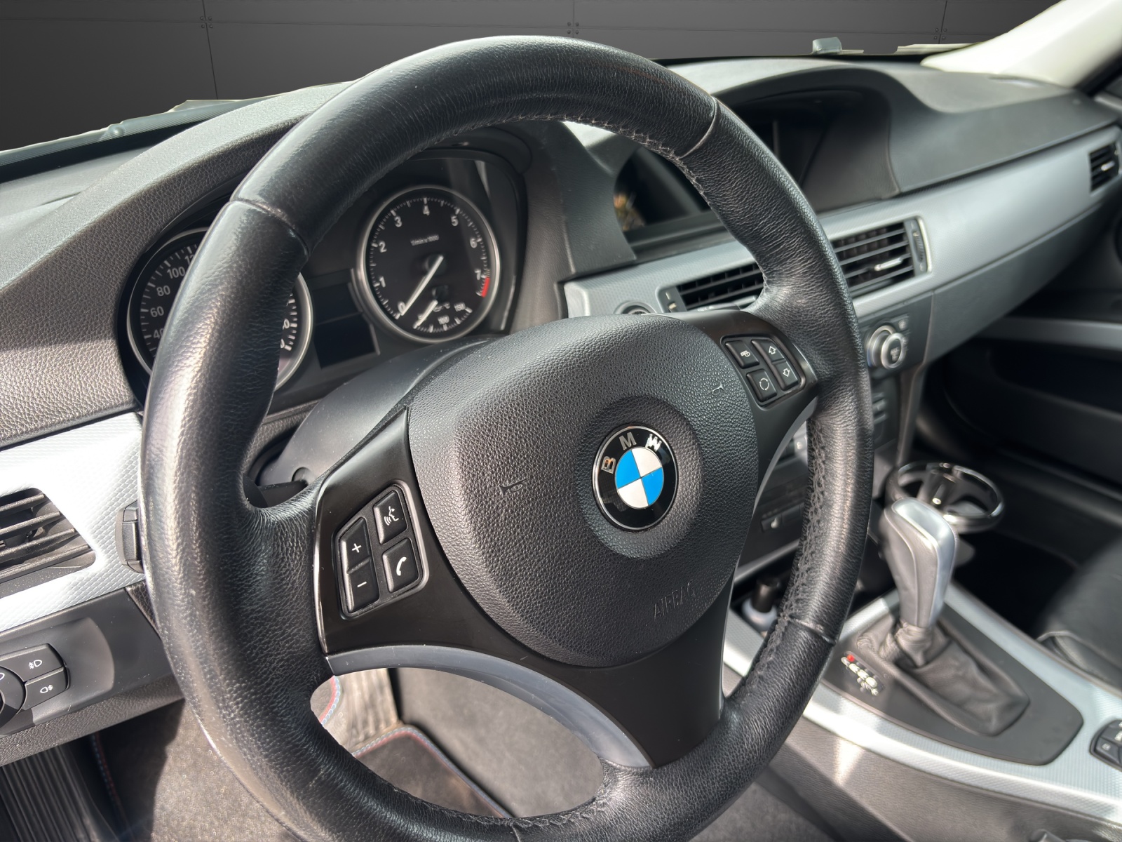 BMW 325i xDrive Touring more4you Steptronic-image-4