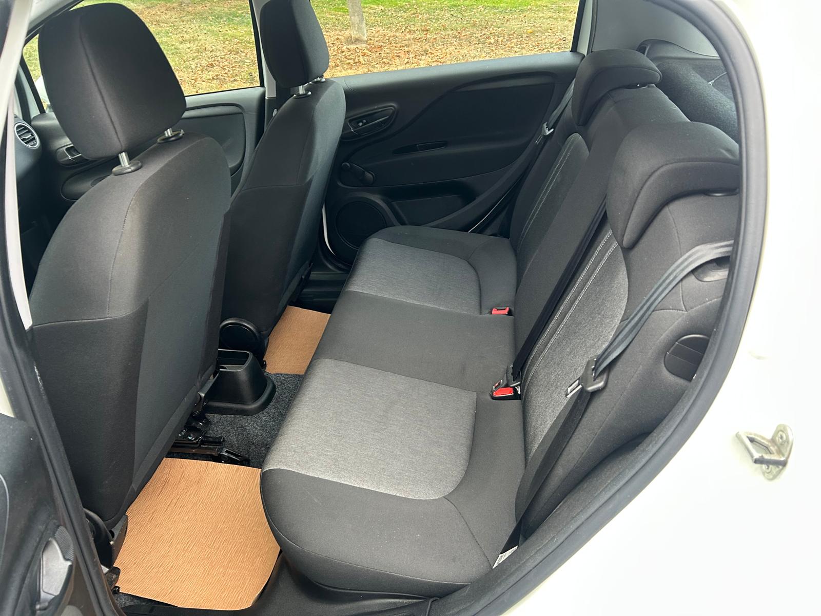 FIAT Punto 1.2 MyStyle-image-10