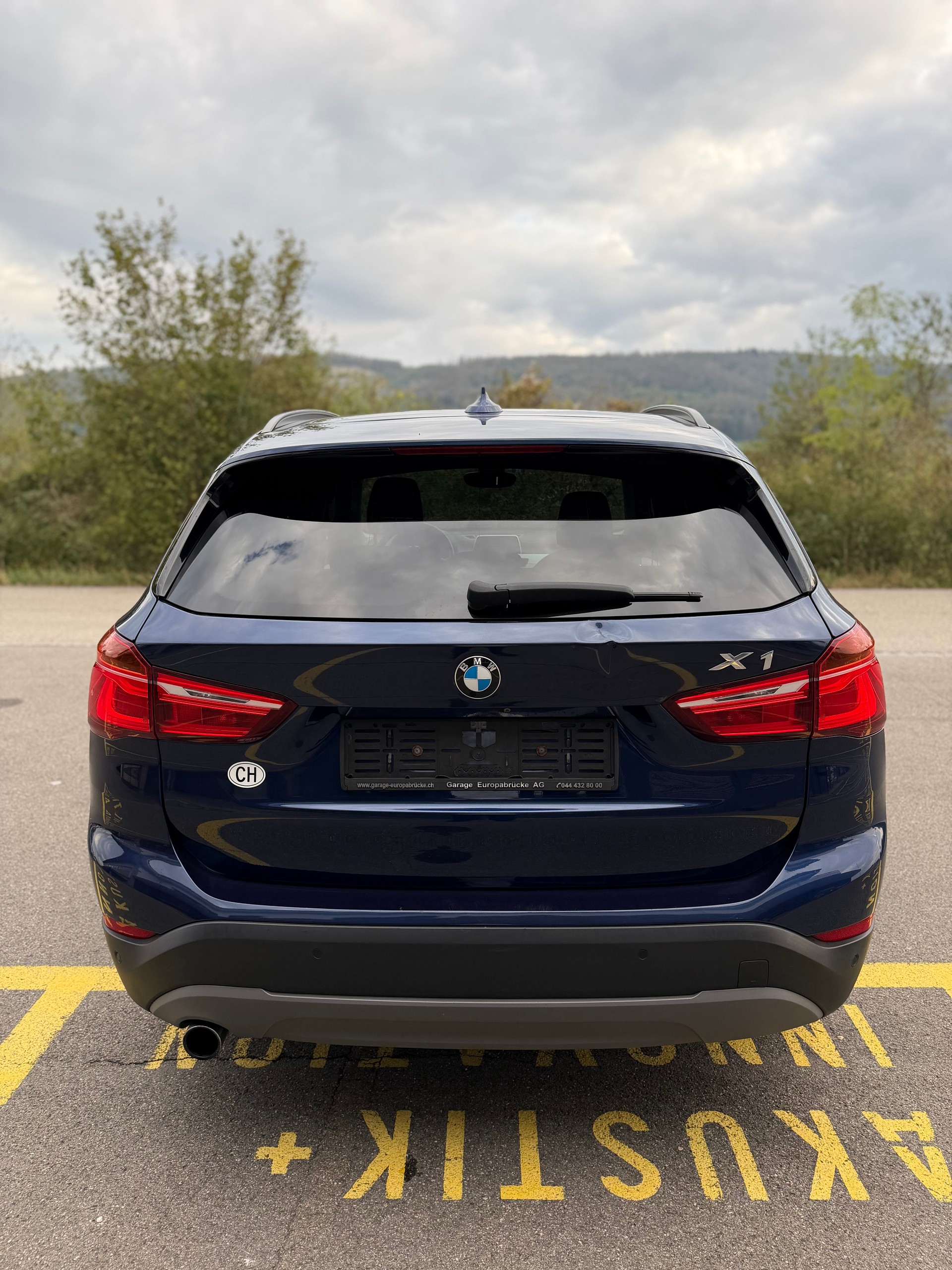 BMW X1 xDrive 18d xLine Steptronic-image-13