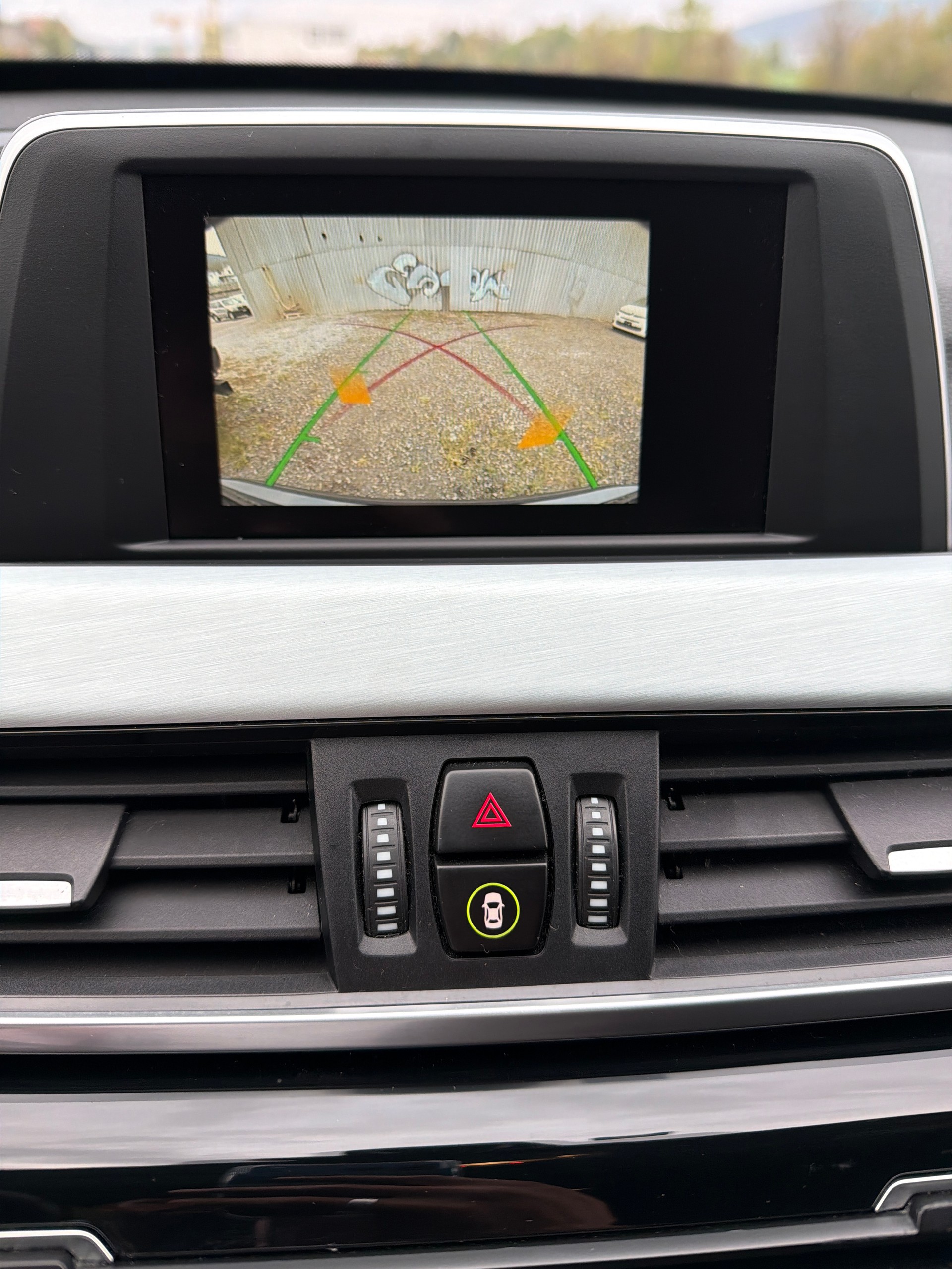 BMW X1 xDrive 18d xLine Steptronic-image-15