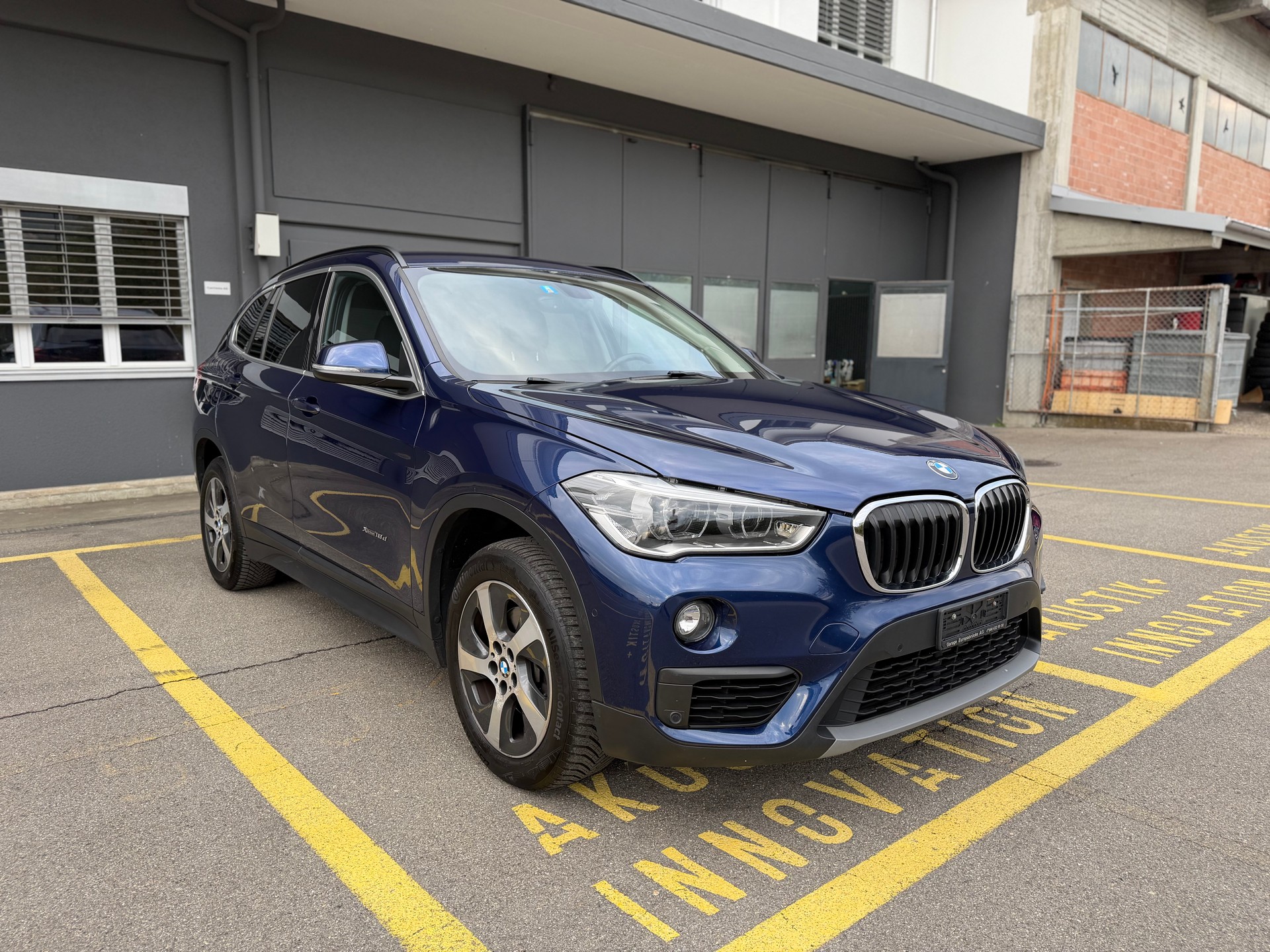 BMW X1 xDrive 18d xLine Steptronic-image-8