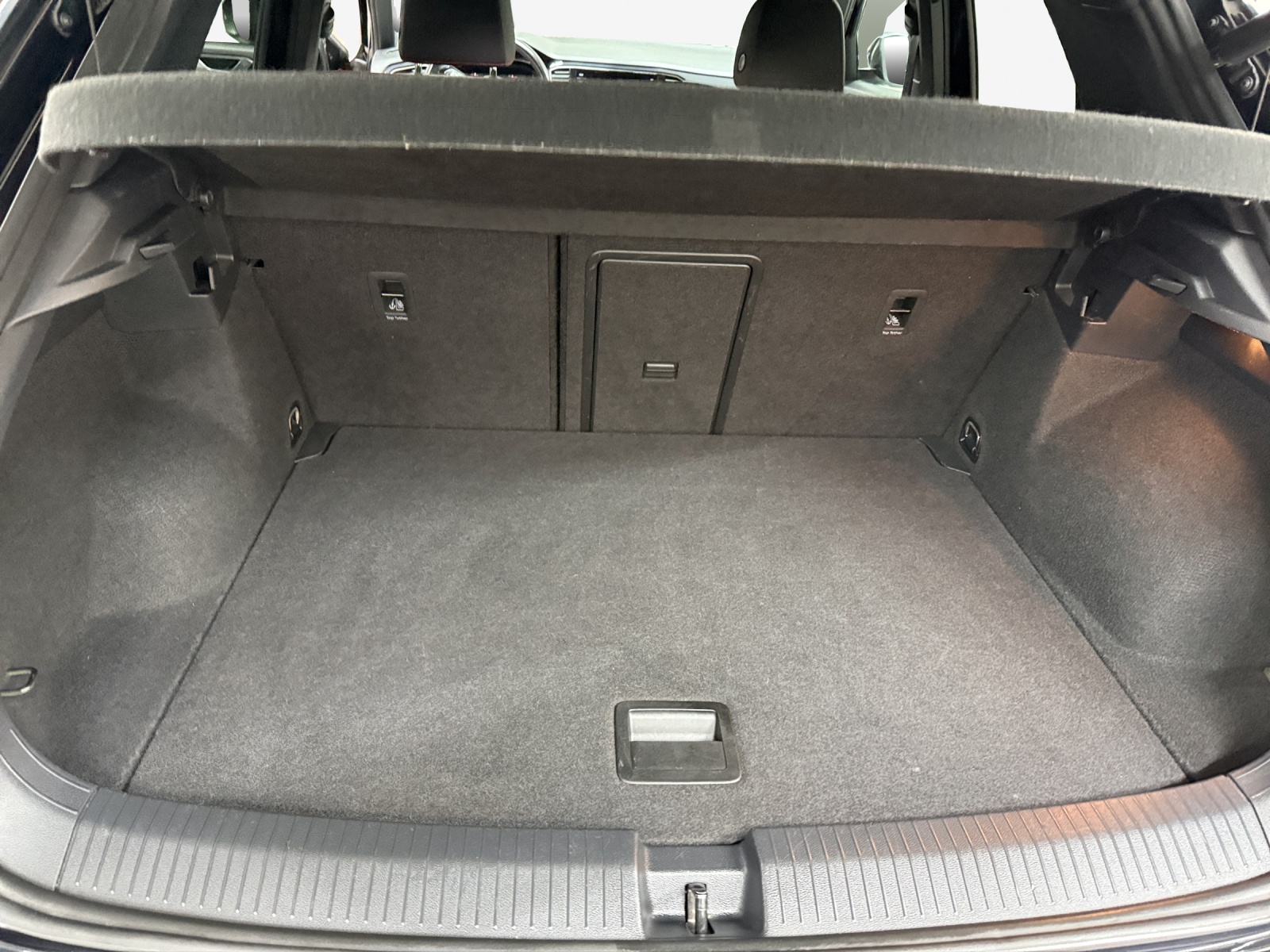 VW T-Roc 1.5 TSI EVO Sport DSG-image-12
