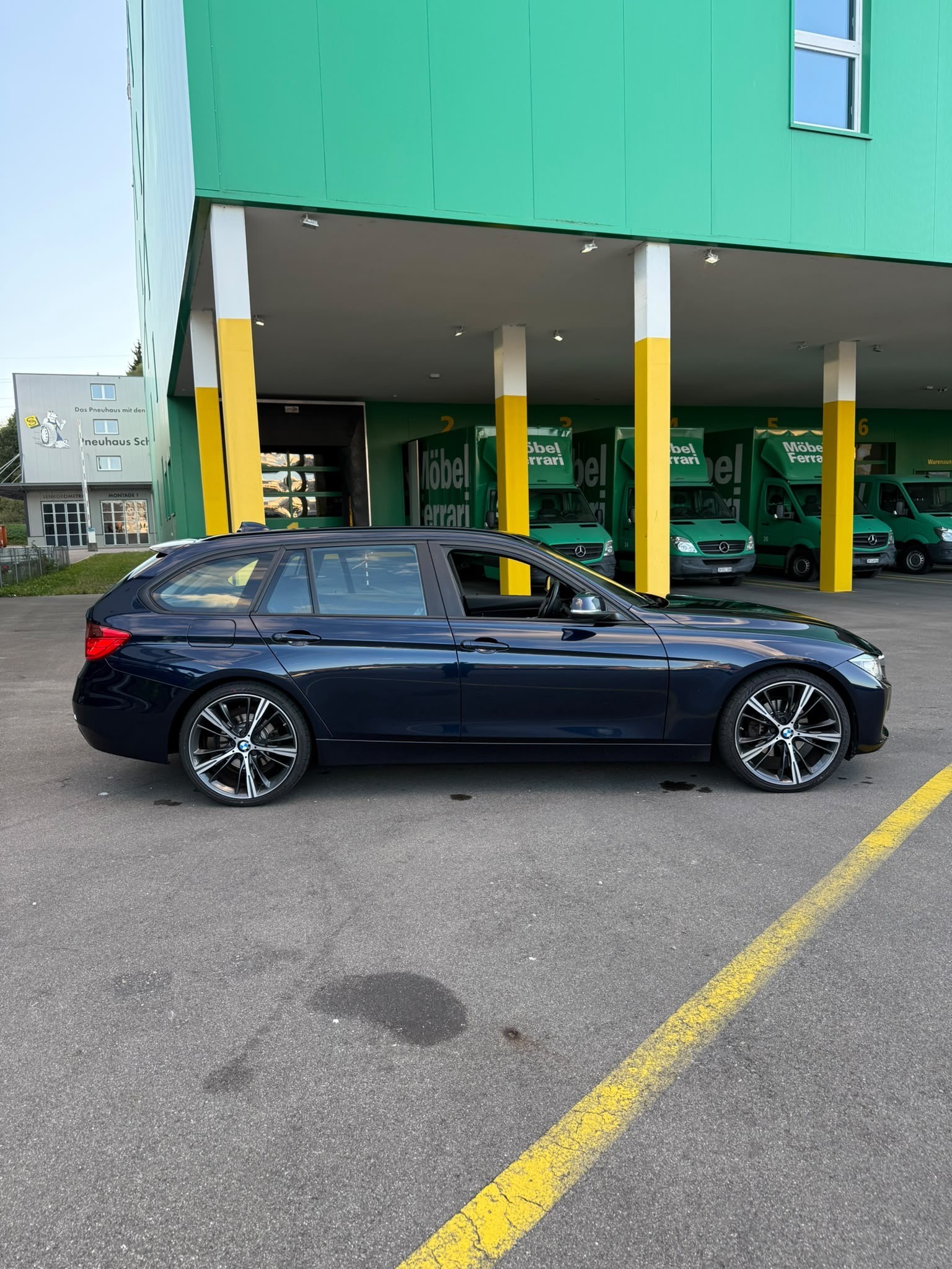 BMW 320d Touring Steptronic-image-7