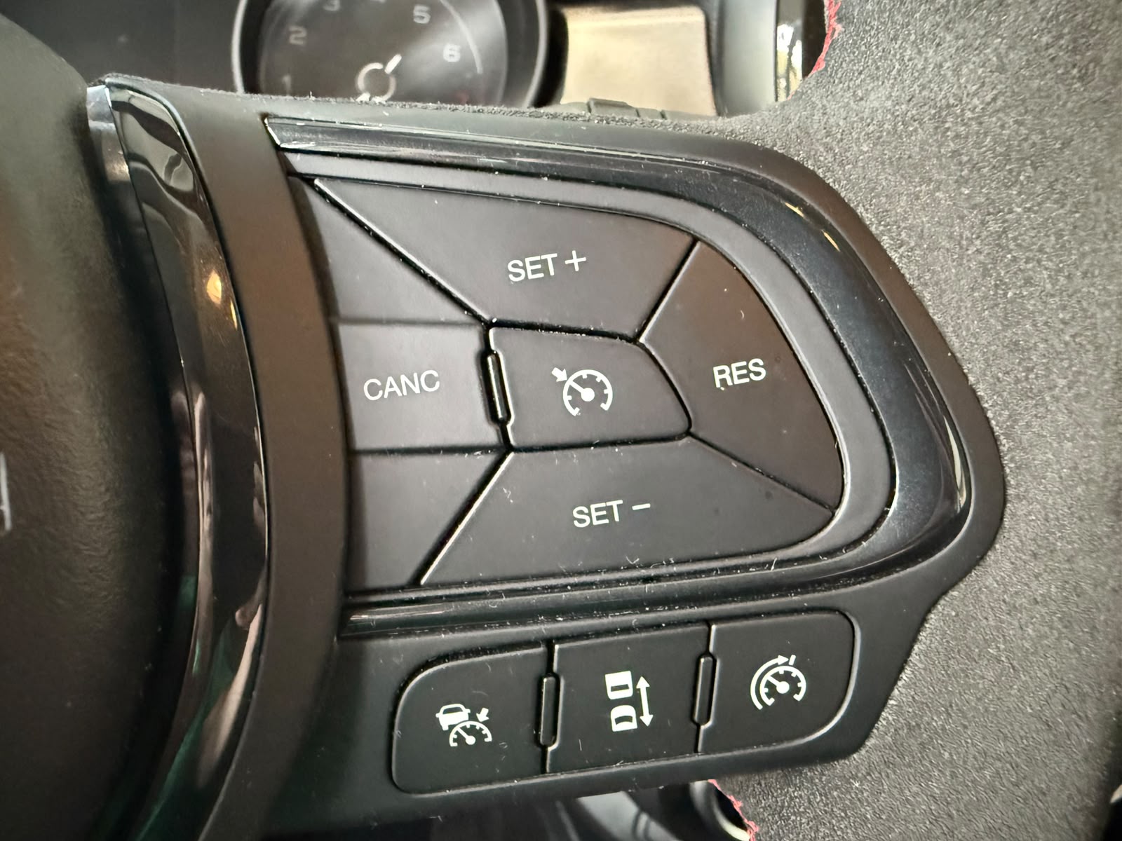 FIAT 500X 1.5 Hybrid Sport DCT-image-14