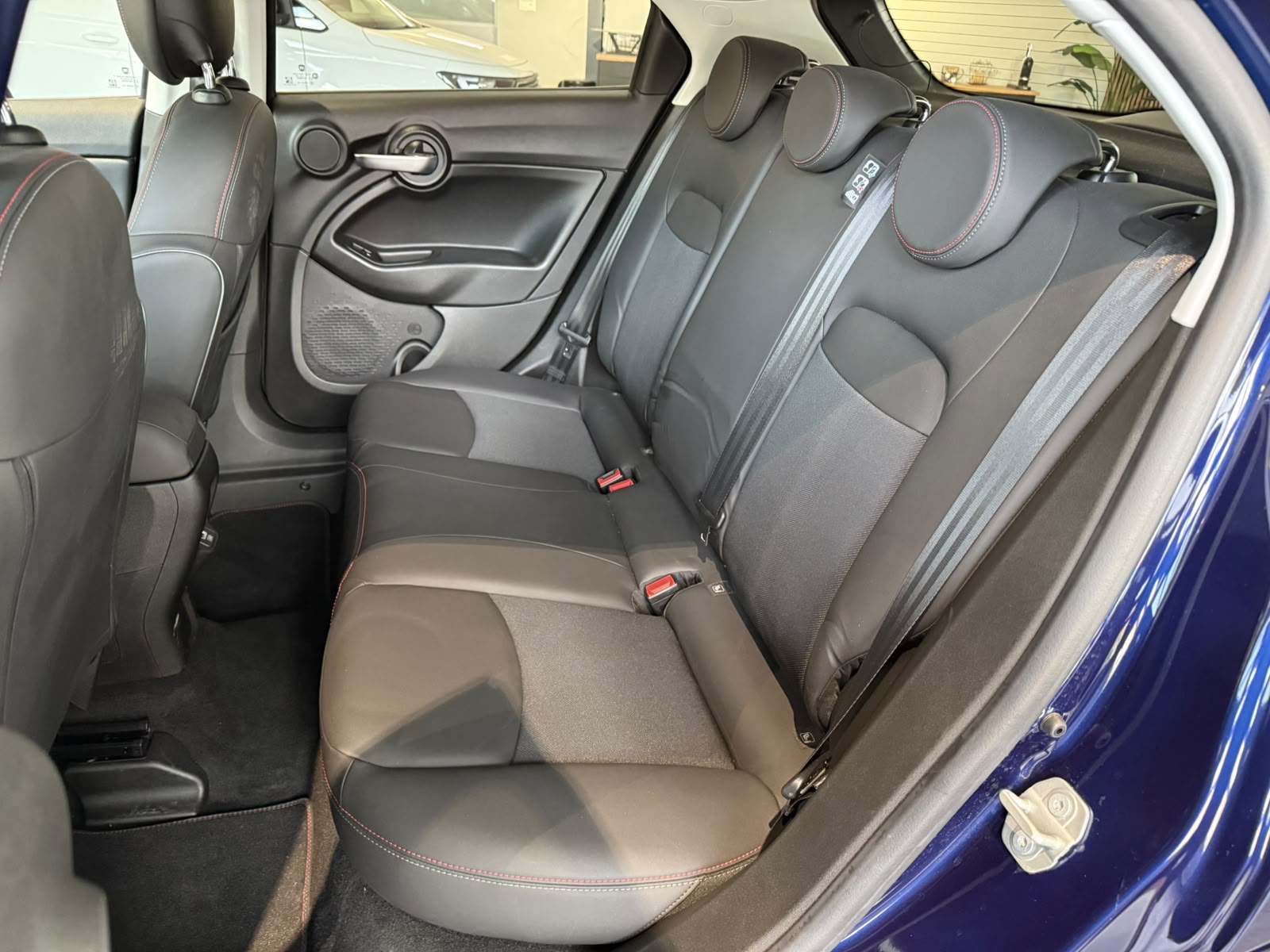 FIAT 500X 1.5 Hybrid Sport DCT-image-9