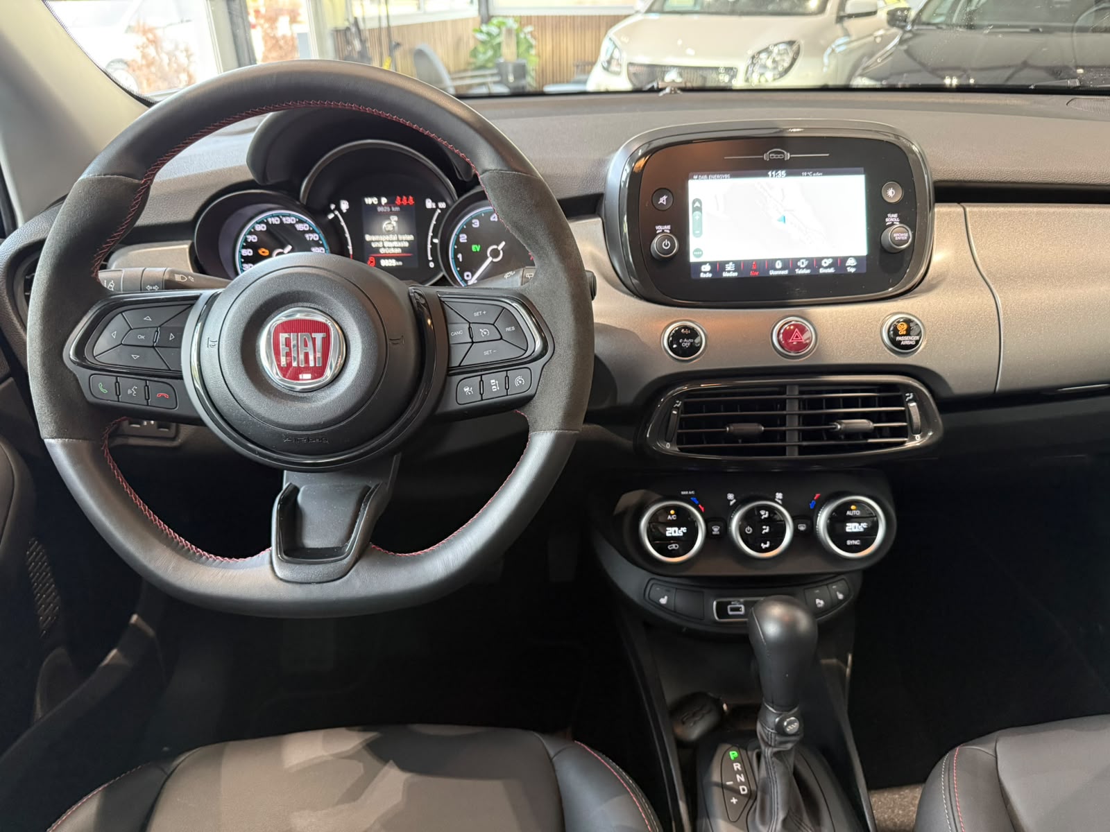 FIAT 500X 1.5 Hybrid Sport DCT-image-11