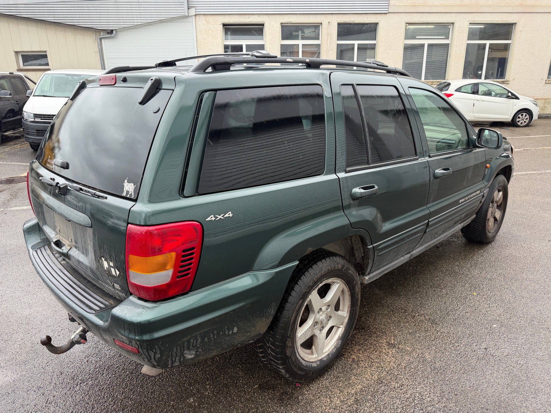 JEEP Grand Cherokee 4.7 Limited Automatic-image-3