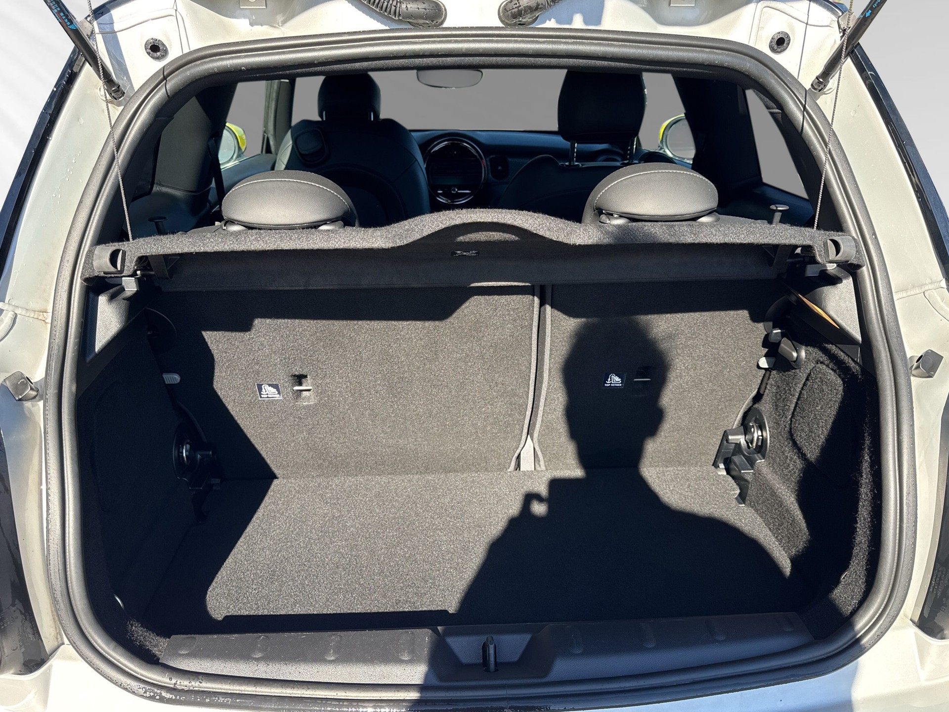 MINI Cooper SE-image-7