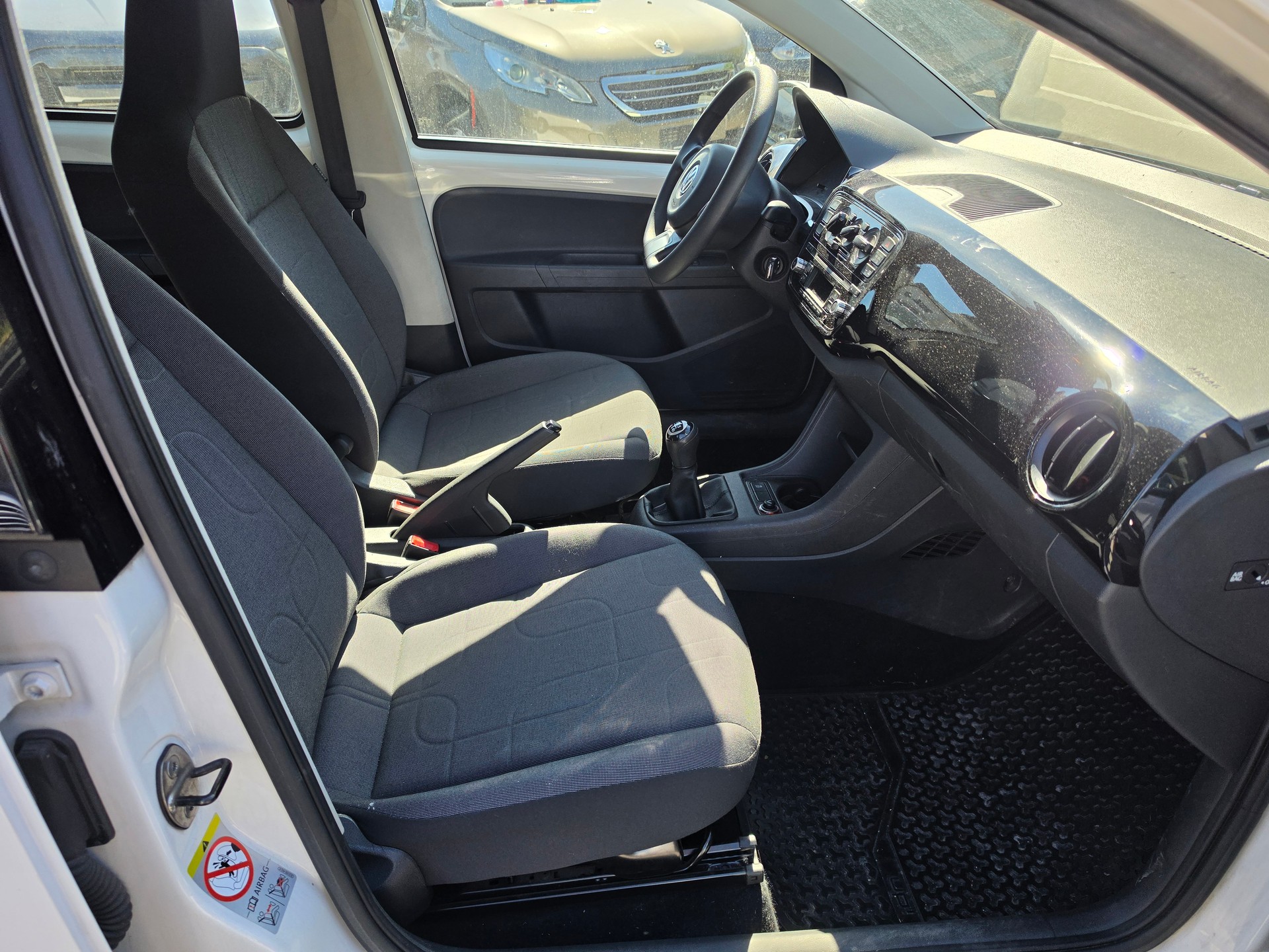 VW Up 1.0 BMT EcoFuel move up-image-10