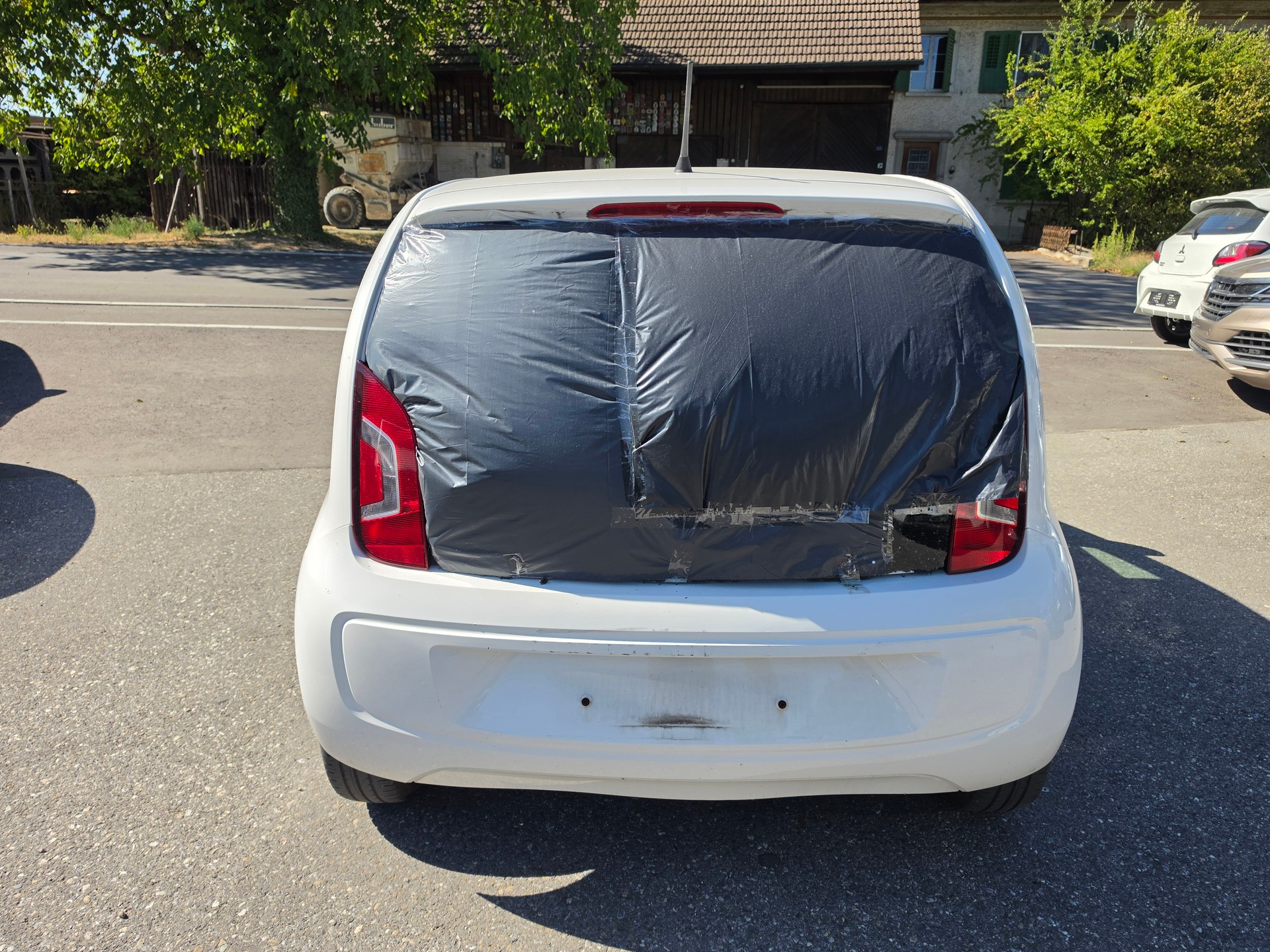 VW Up 1.0 BMT EcoFuel move up-image-3