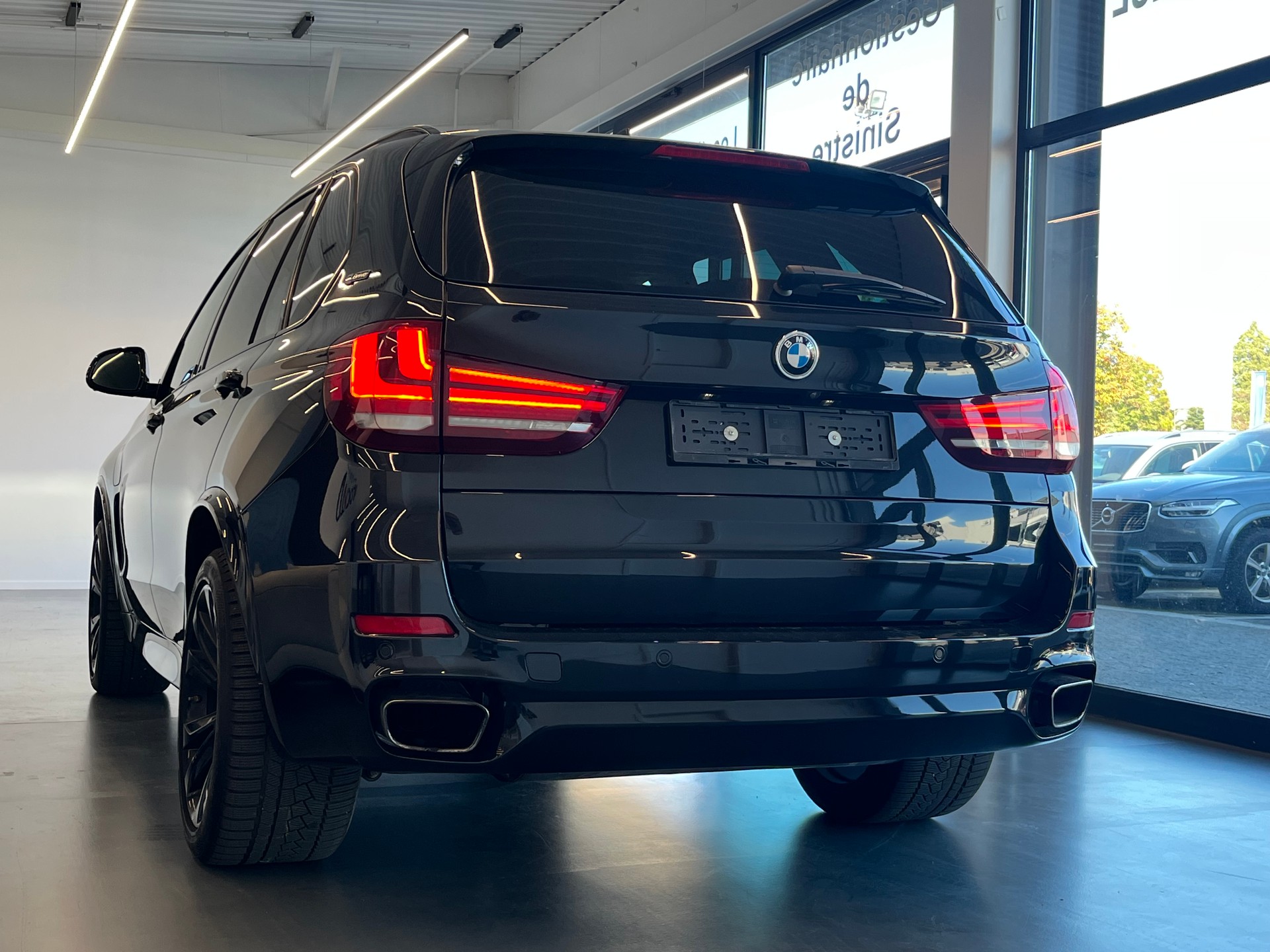 BMW X5 xDrive 40e iPerformance Pure M Sport Steptronic-image-4