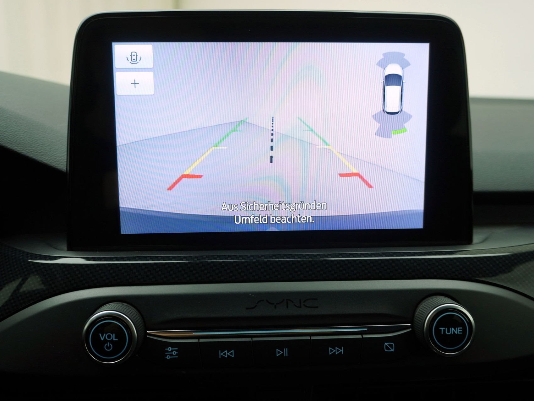 FORD Focus Station Wagon 1.0i EcoB ST-Line-image-19