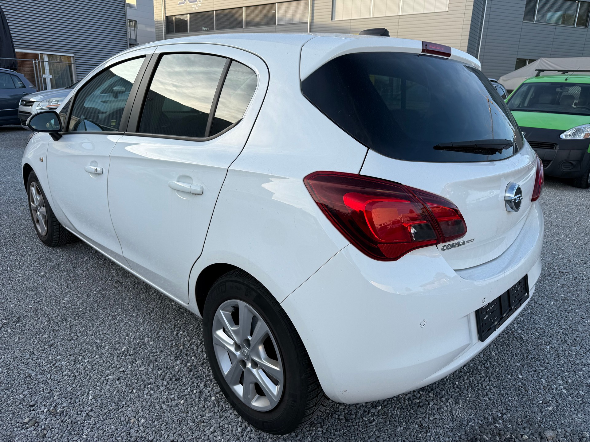 OPEL Corsa 1.4 EcoTec Enjoy-image-2